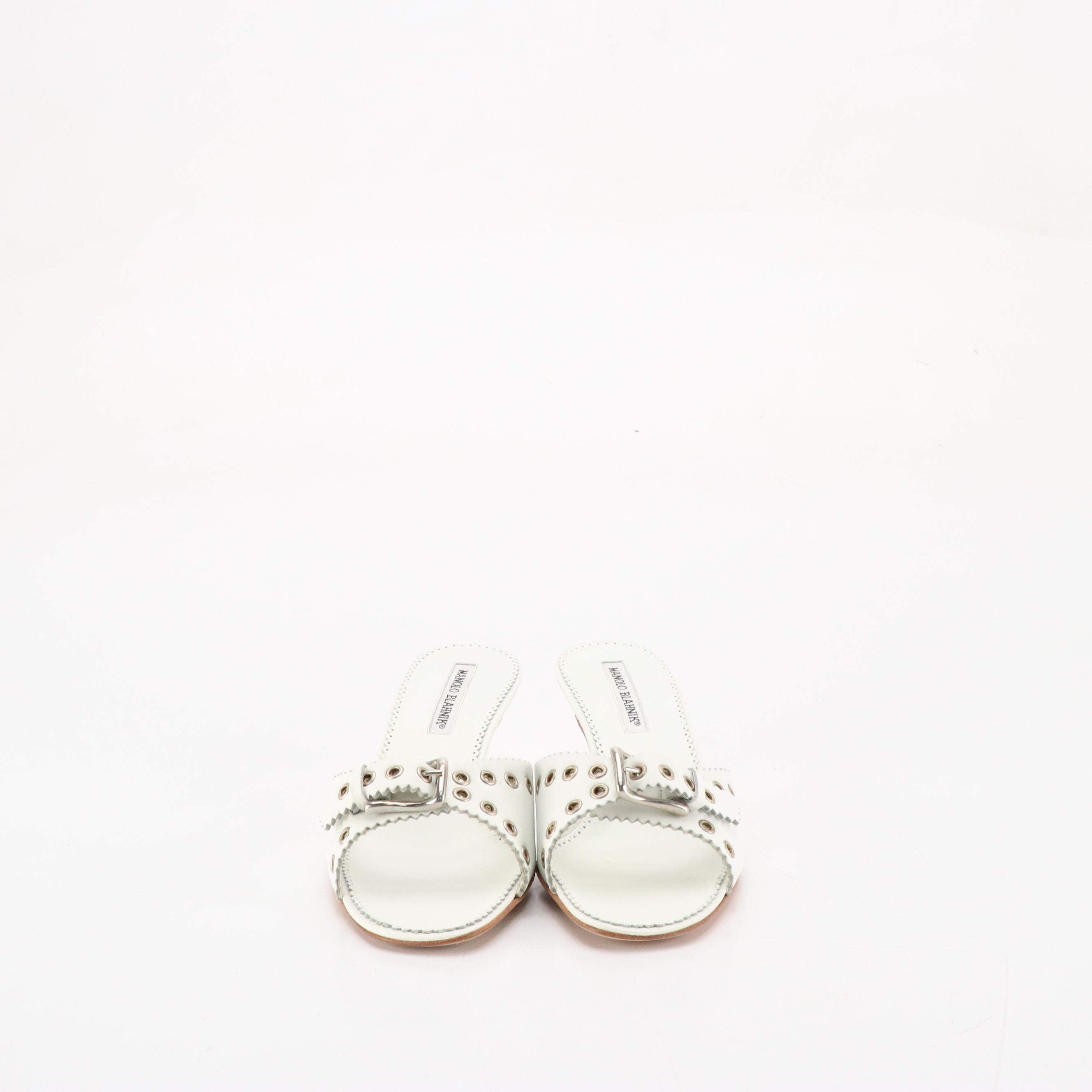 Manolo Blahnik White Buckled Grommet Leather Kitten Heels in Box