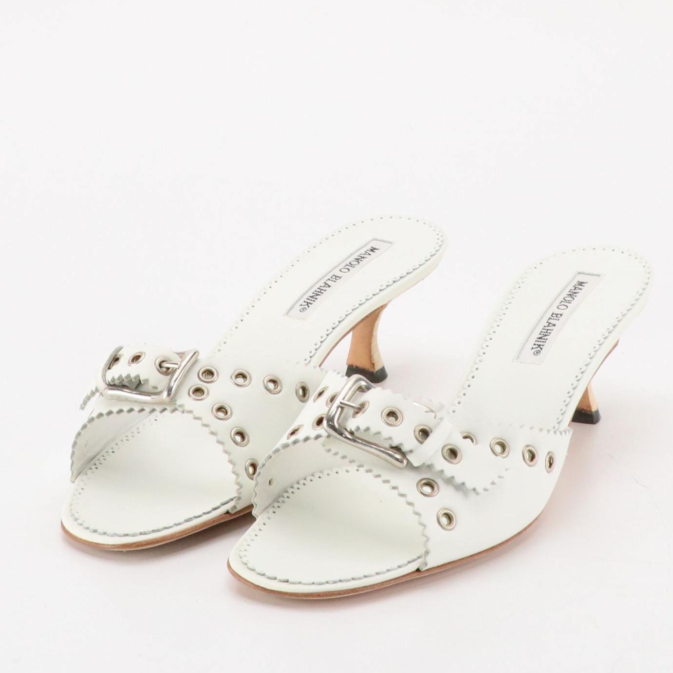 Manolo Blahnik White Buckled Grommet Leather Kitten Heels in Box