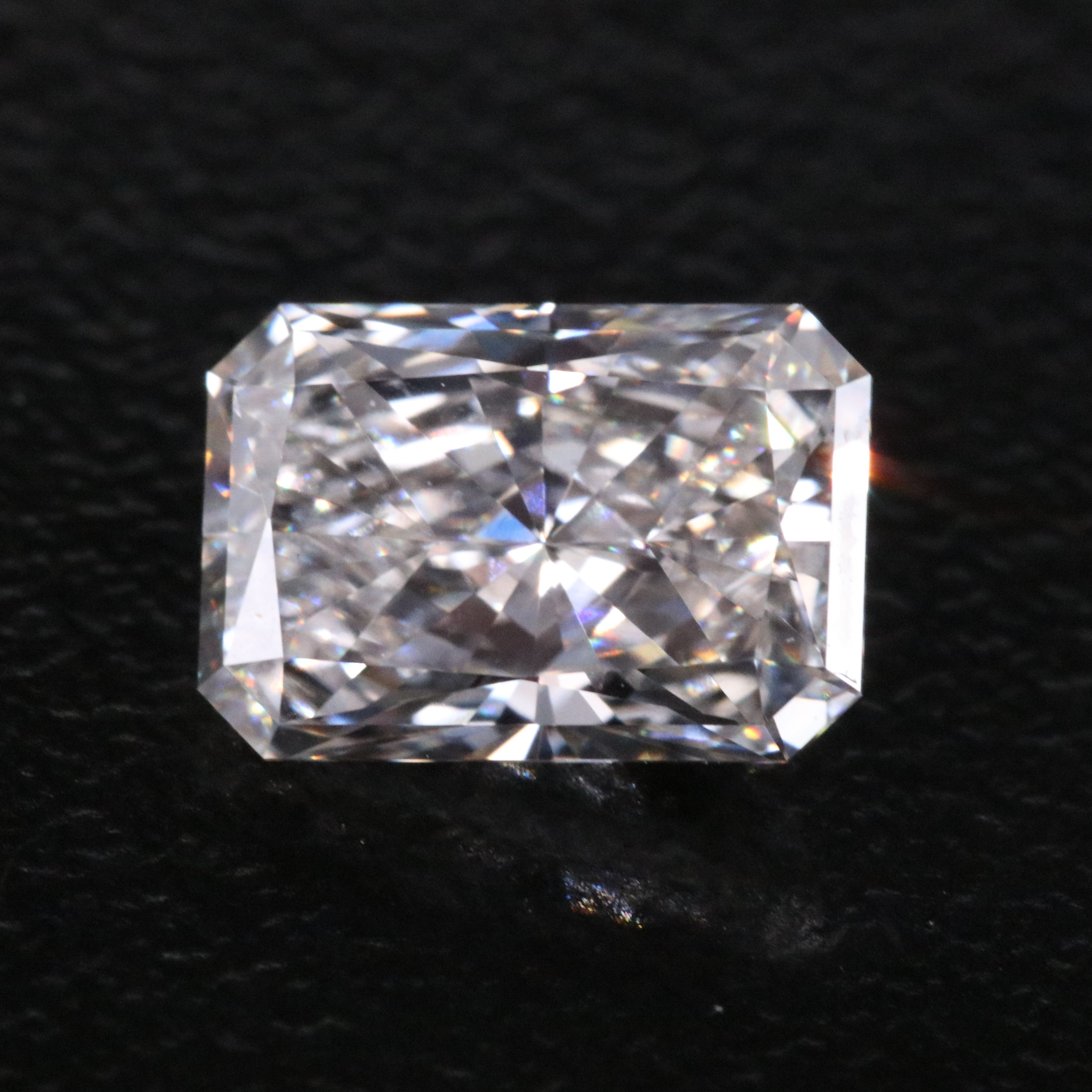 Loose 1.30 CT Lab Grown Diamond with IGI Report