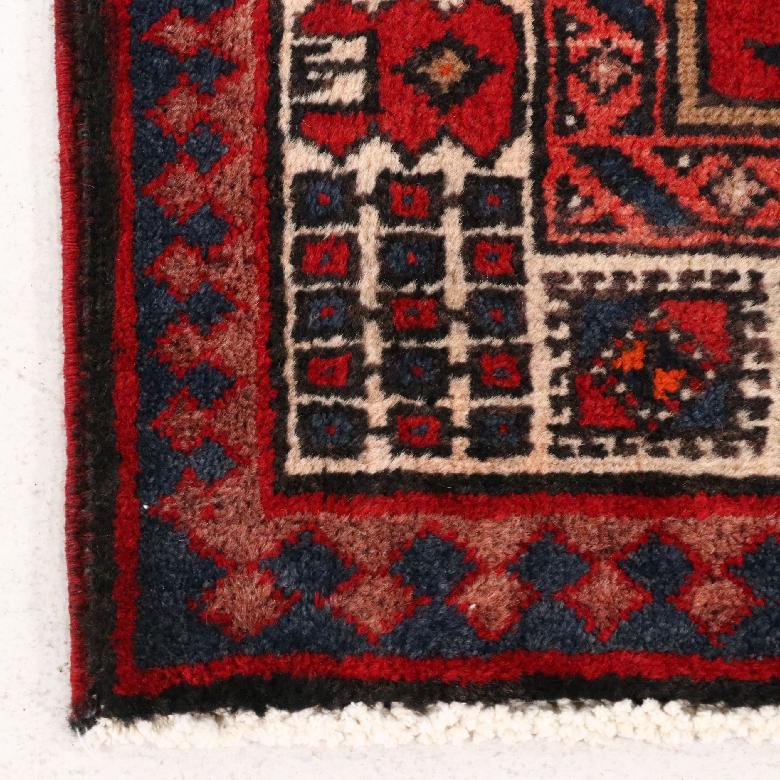 3'3 x 10'5 Hand-Knotted Persian Sarab Long Rug