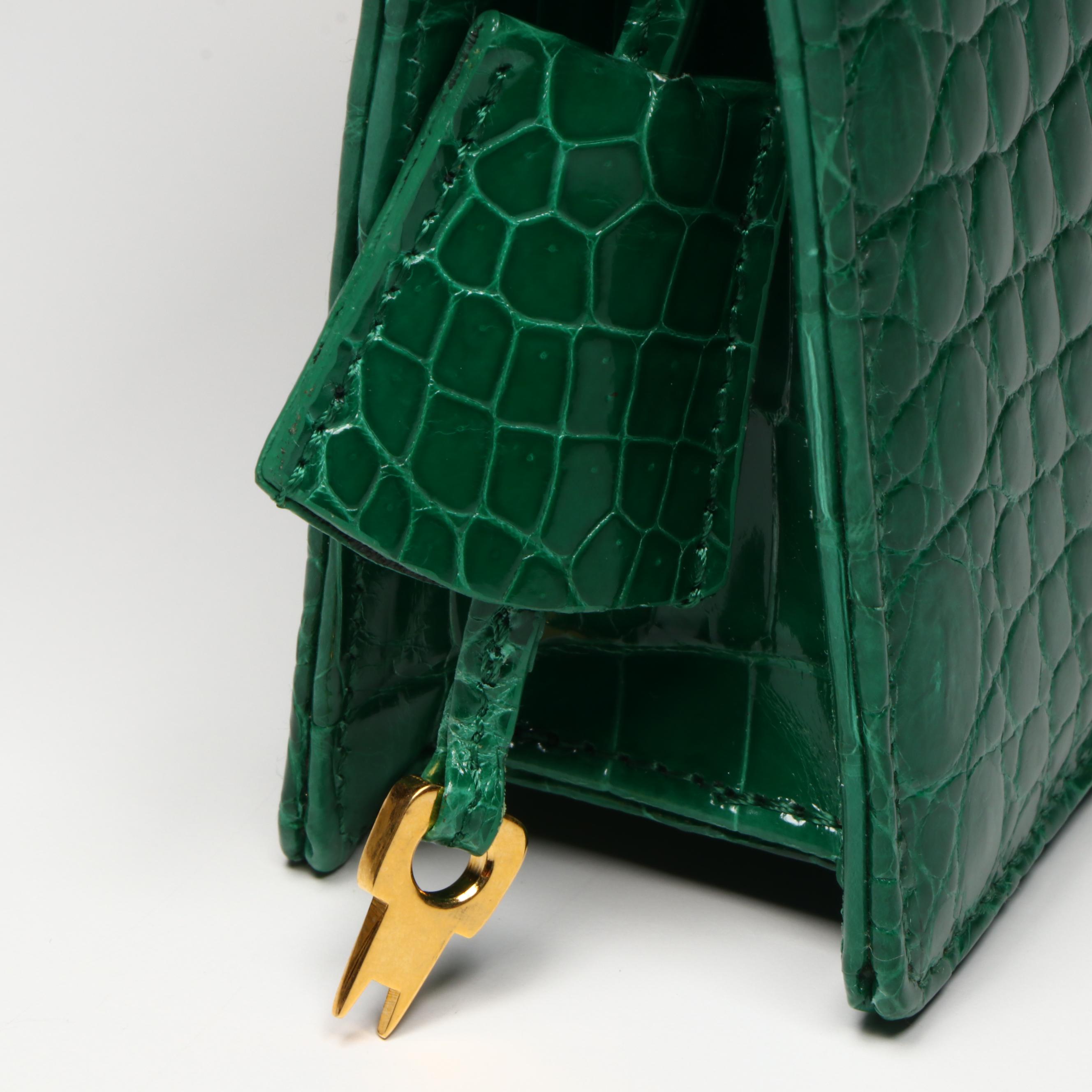 Eileen Kramer Green Glossy Alligator Skin Convertible Clutch