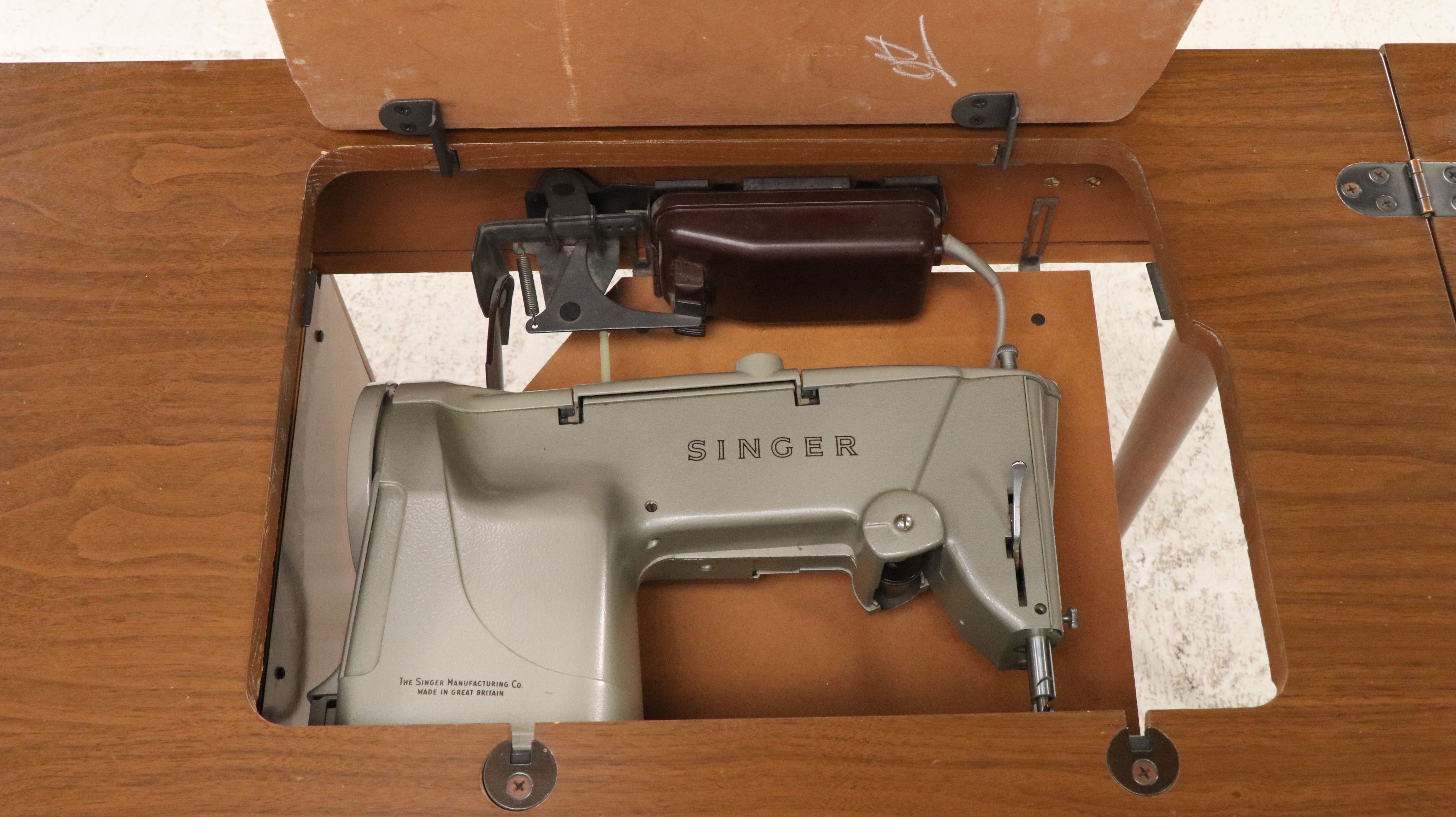 Mid Century Modern Singer Sewing Machine with Walnut Table