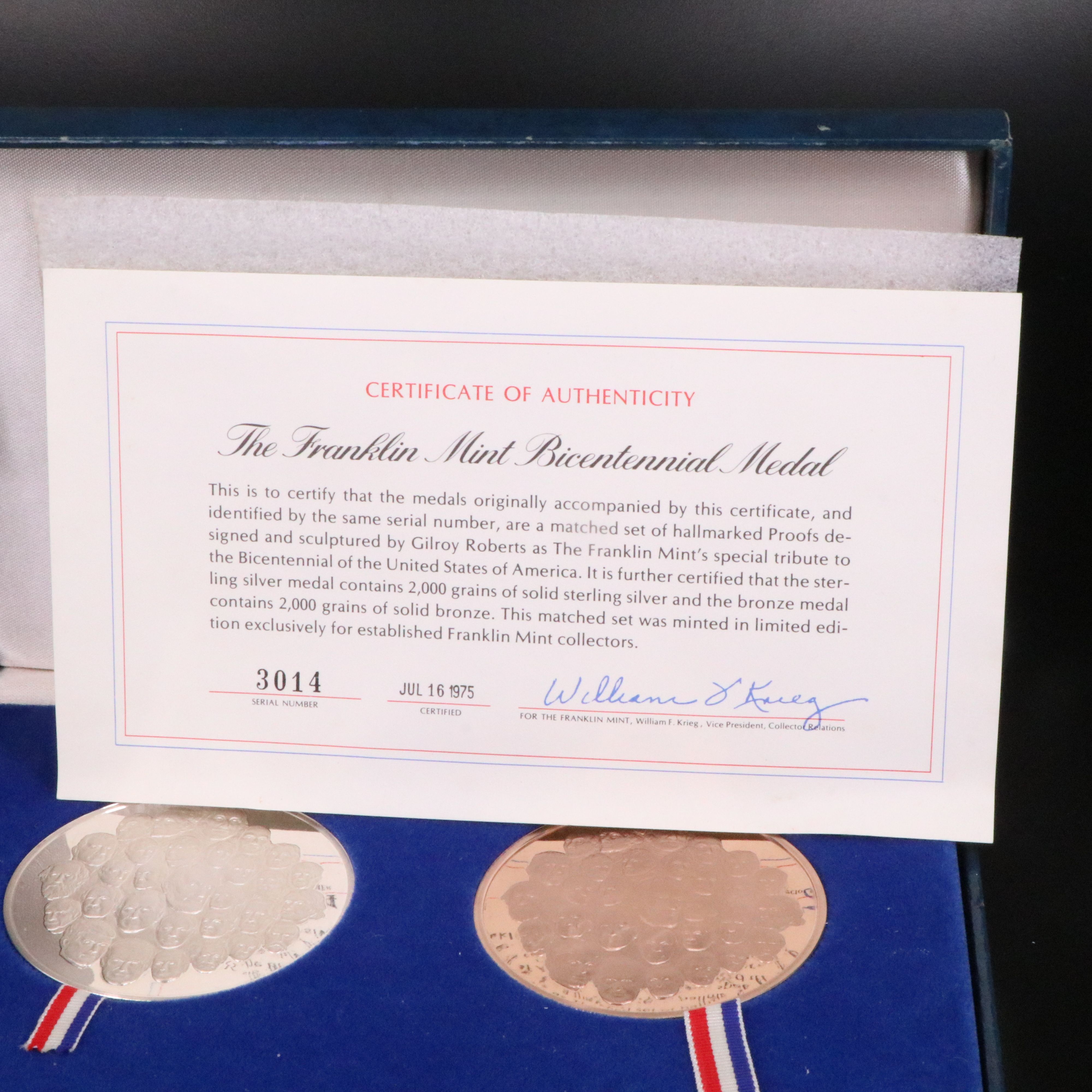 Set of 1975 Franklin Mint Silver and Bronze Bicentennial Medals