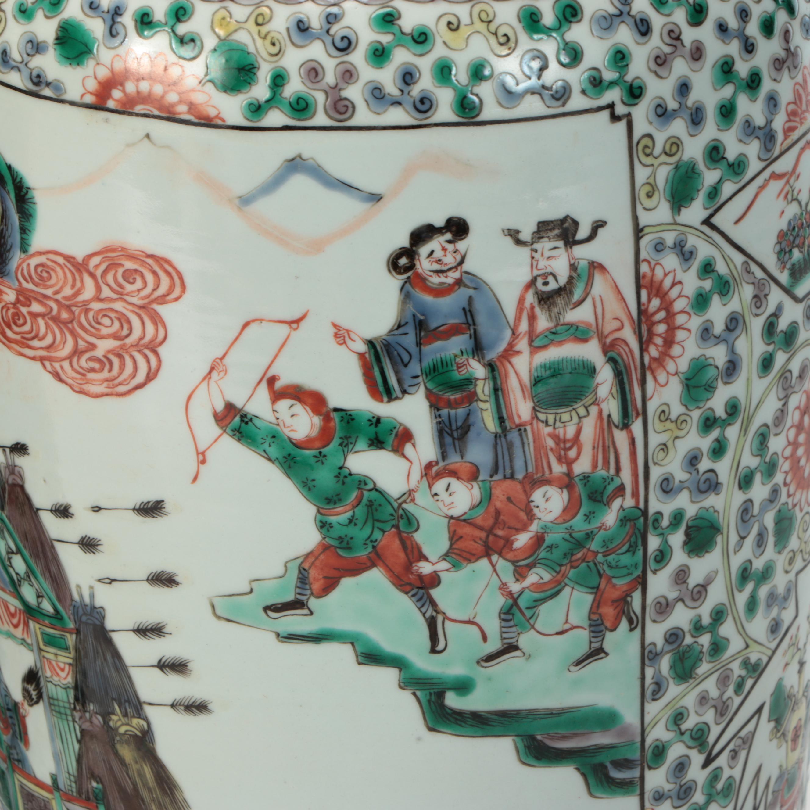 Chinese Famille Verte Porcelain Vase Pair