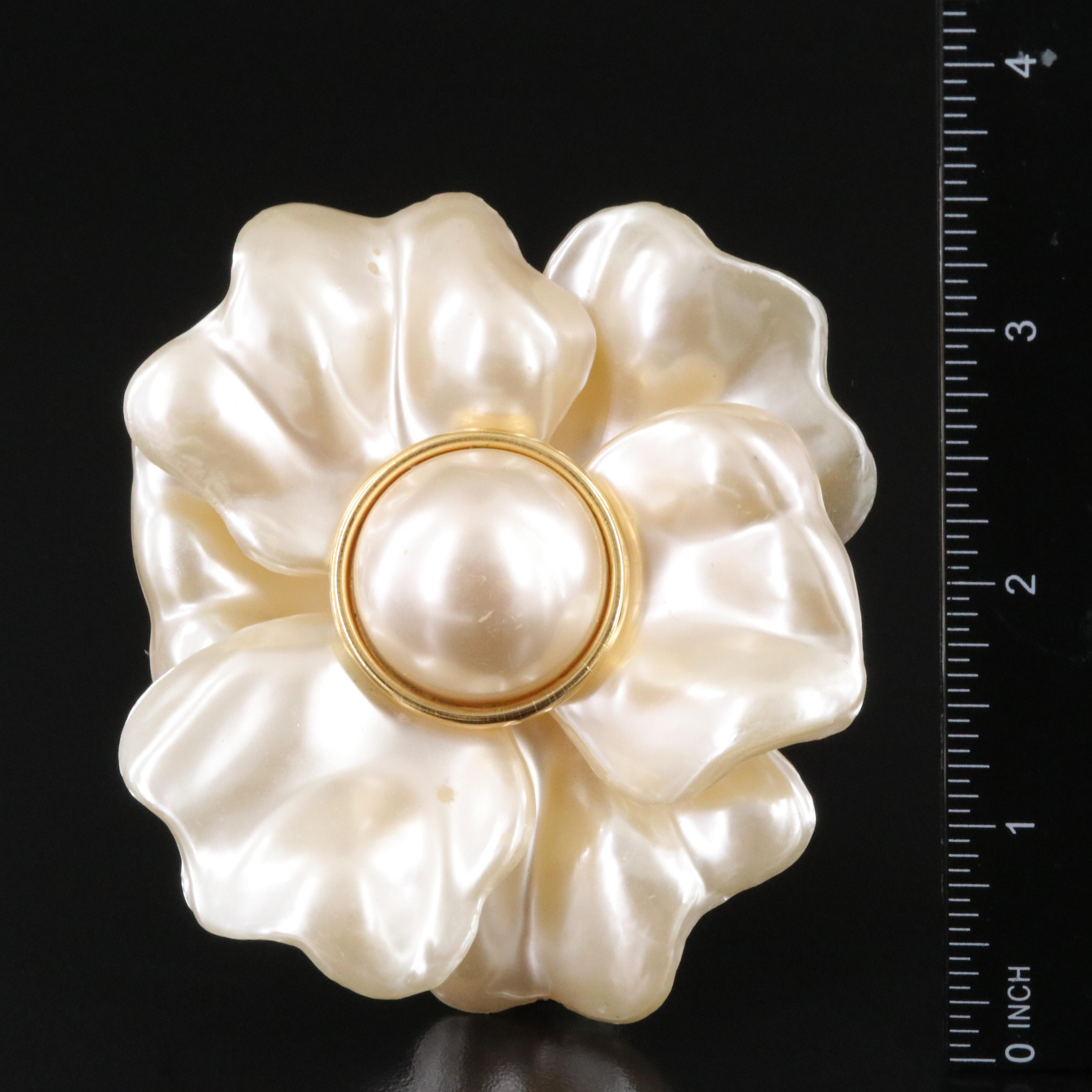 Vintage Floral Brooch