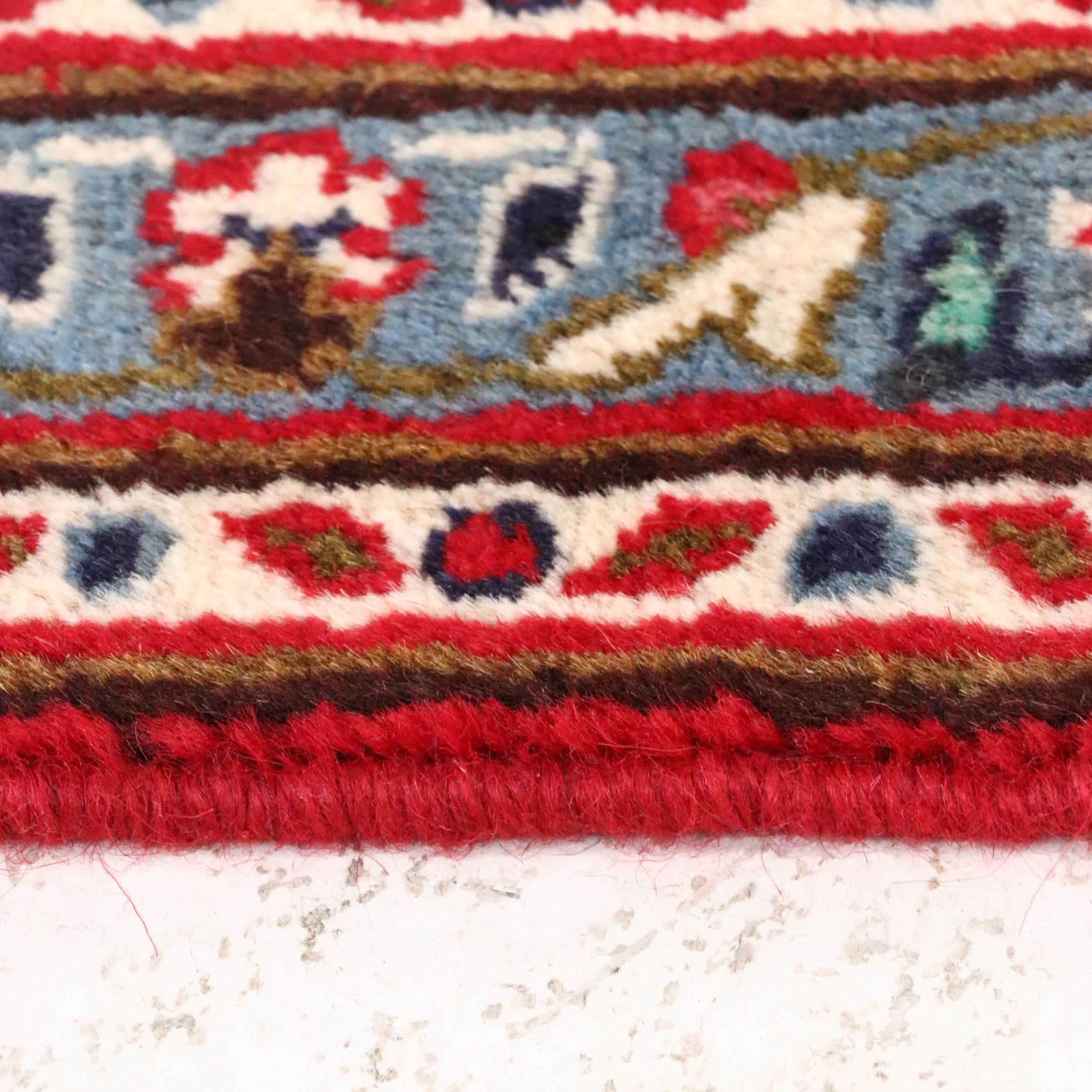 6'5 x 9'6 Hand-Knotted Persian Kashan Area Rug