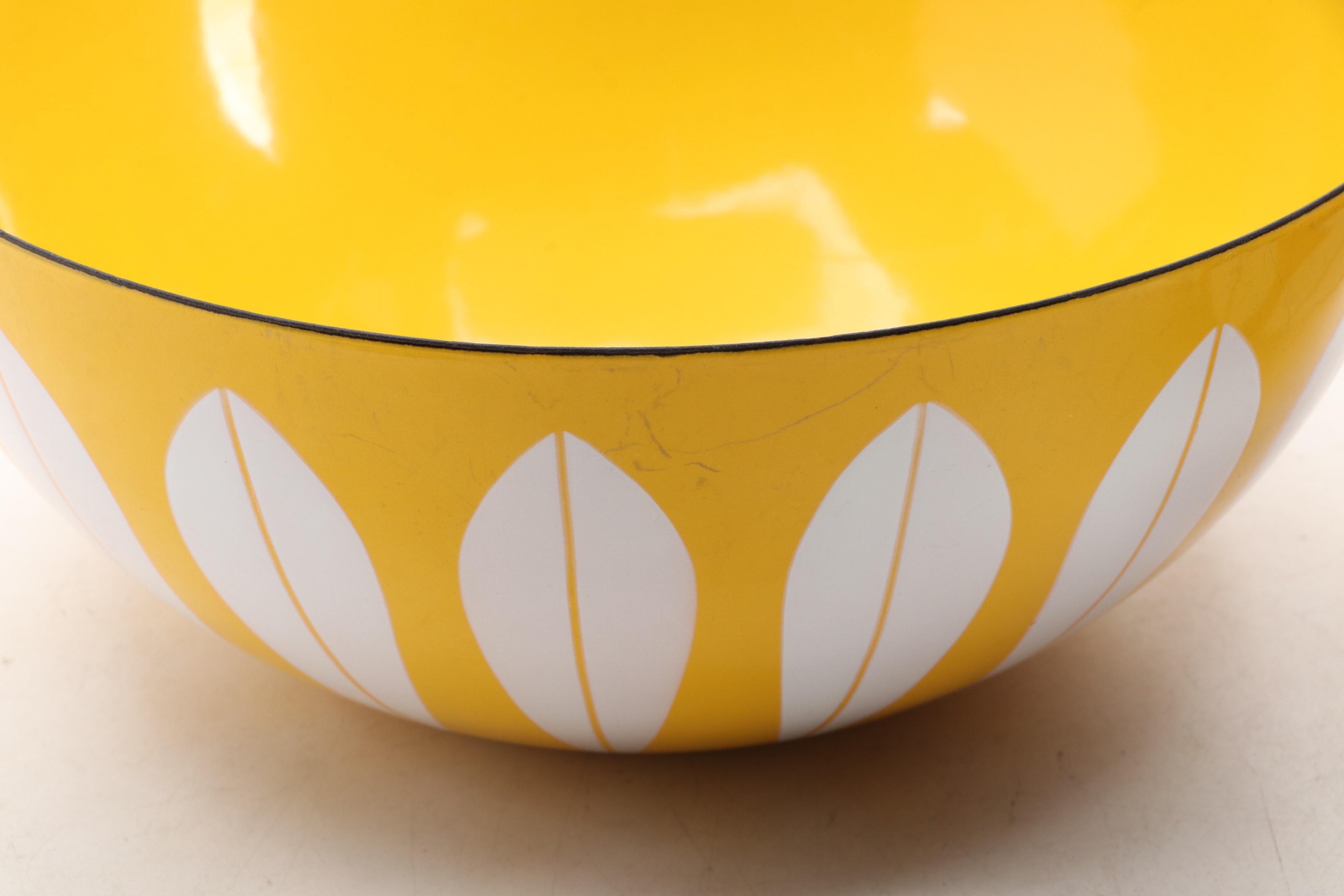 MCM Cathrineholm Brown Lotus Leaf Enamel Bowls