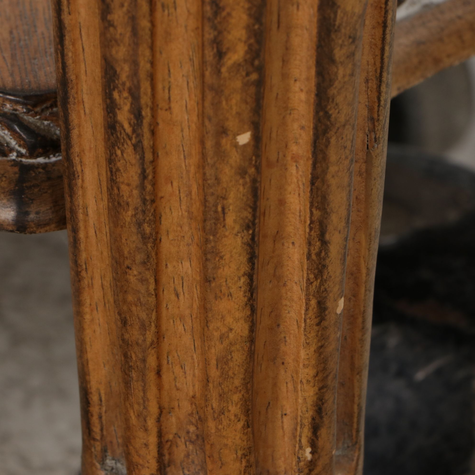 Schnadig Neoclassical Style Accent Table with Glass Top and Marble Edge Trim