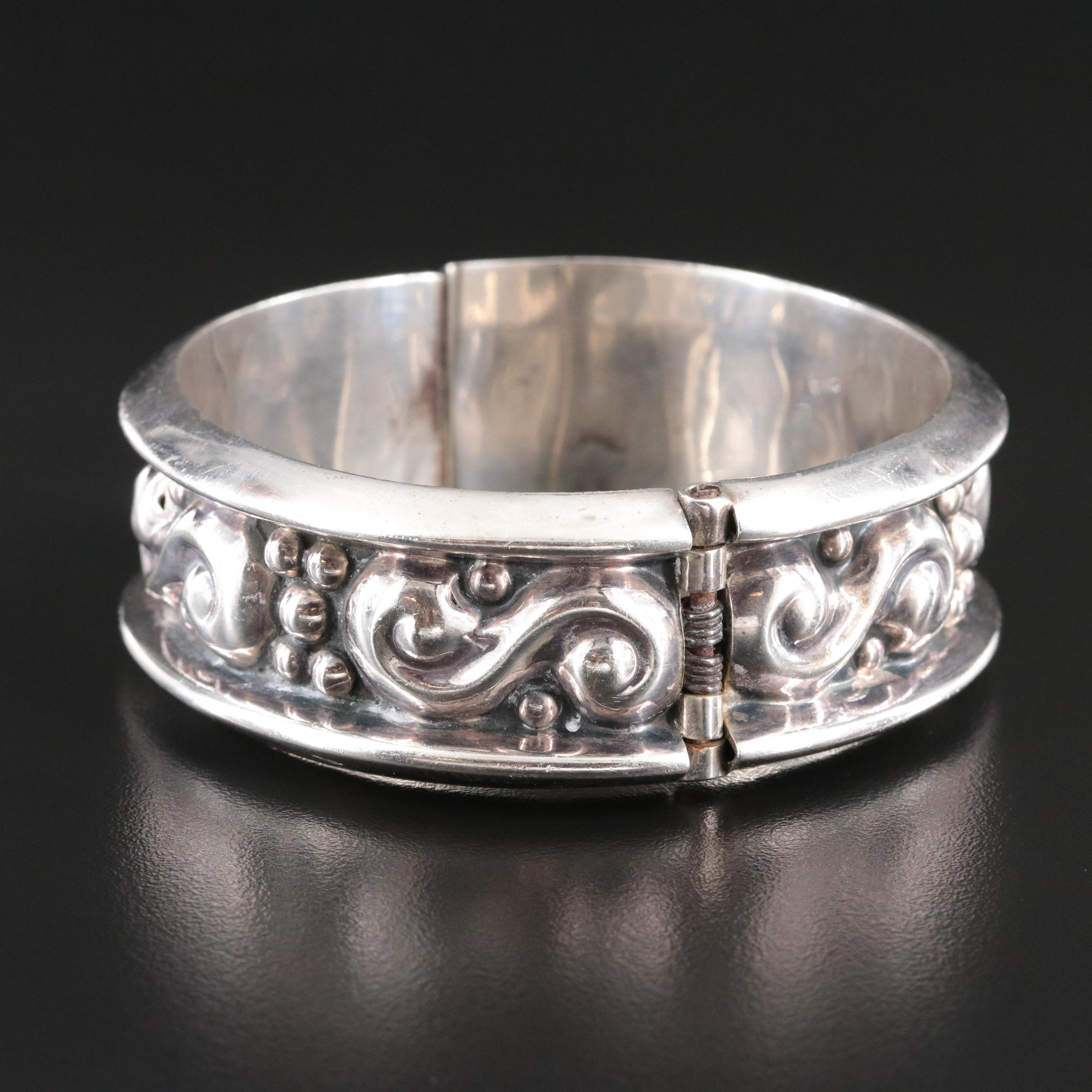 Mexican Sterling Hinged Bangle Bracelet