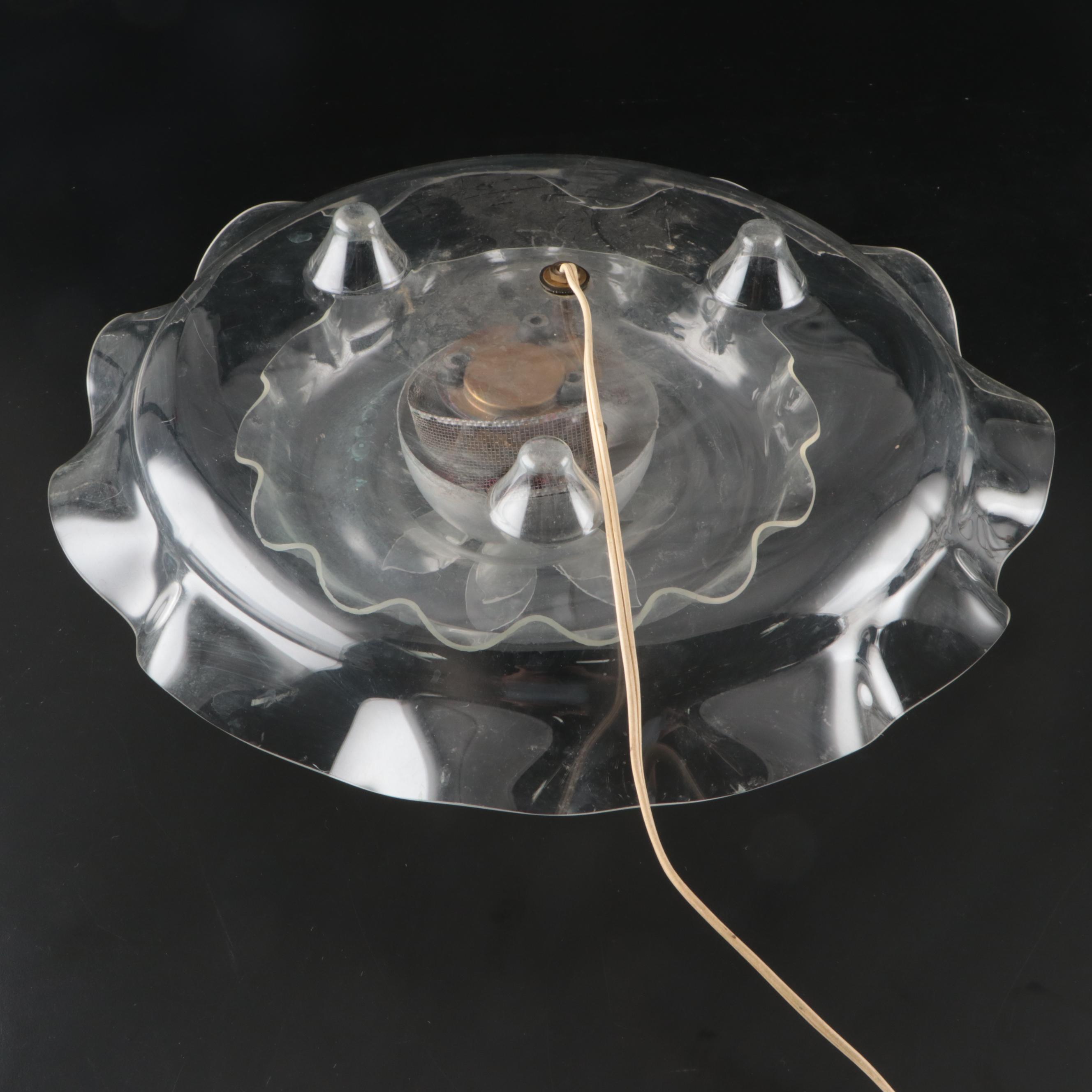 Clear Plastic Water Fountain with Lotus Flower Spigot