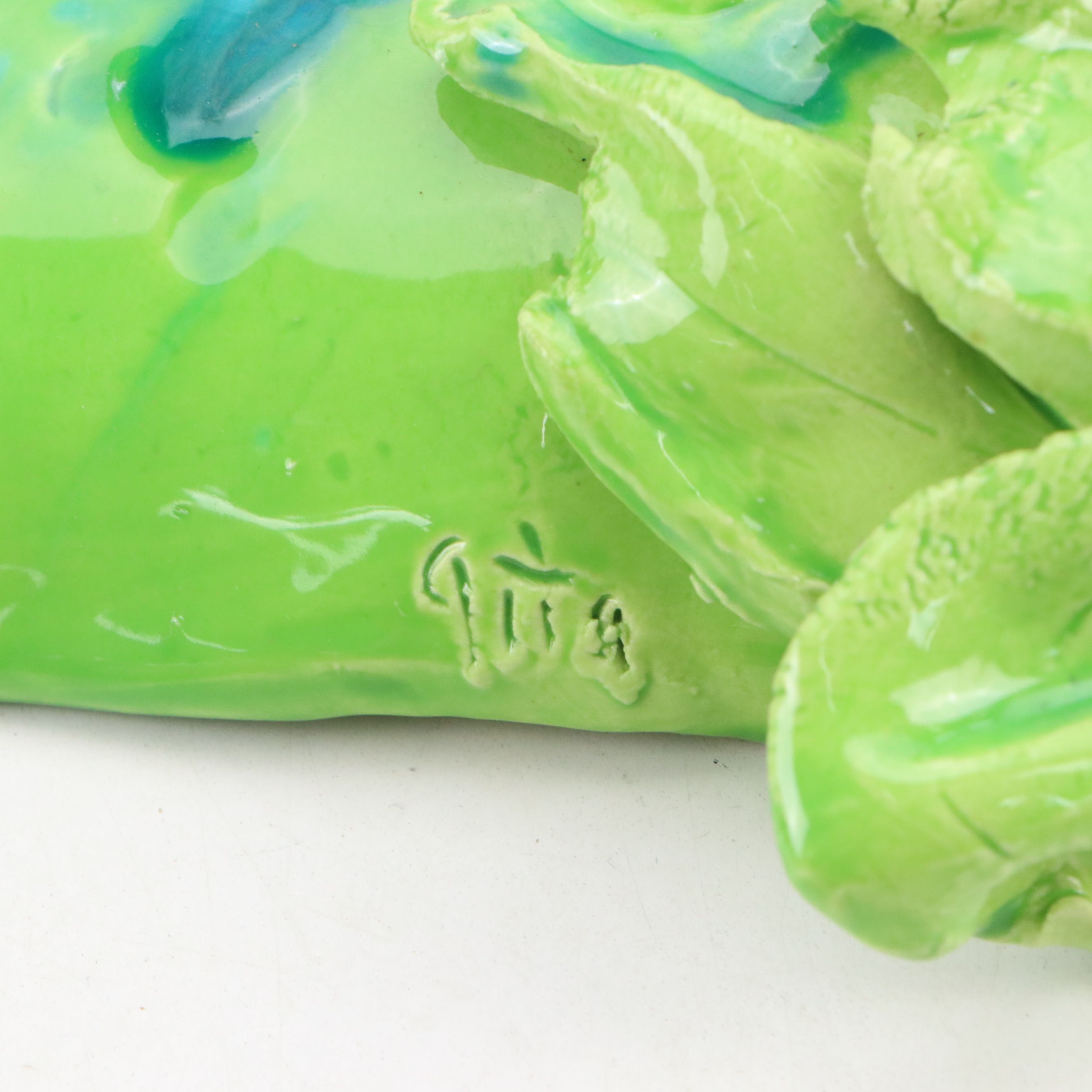 Richard and Gita Peek Hand-Painted Wall Hanging Ceramic Fishes and Seahorse