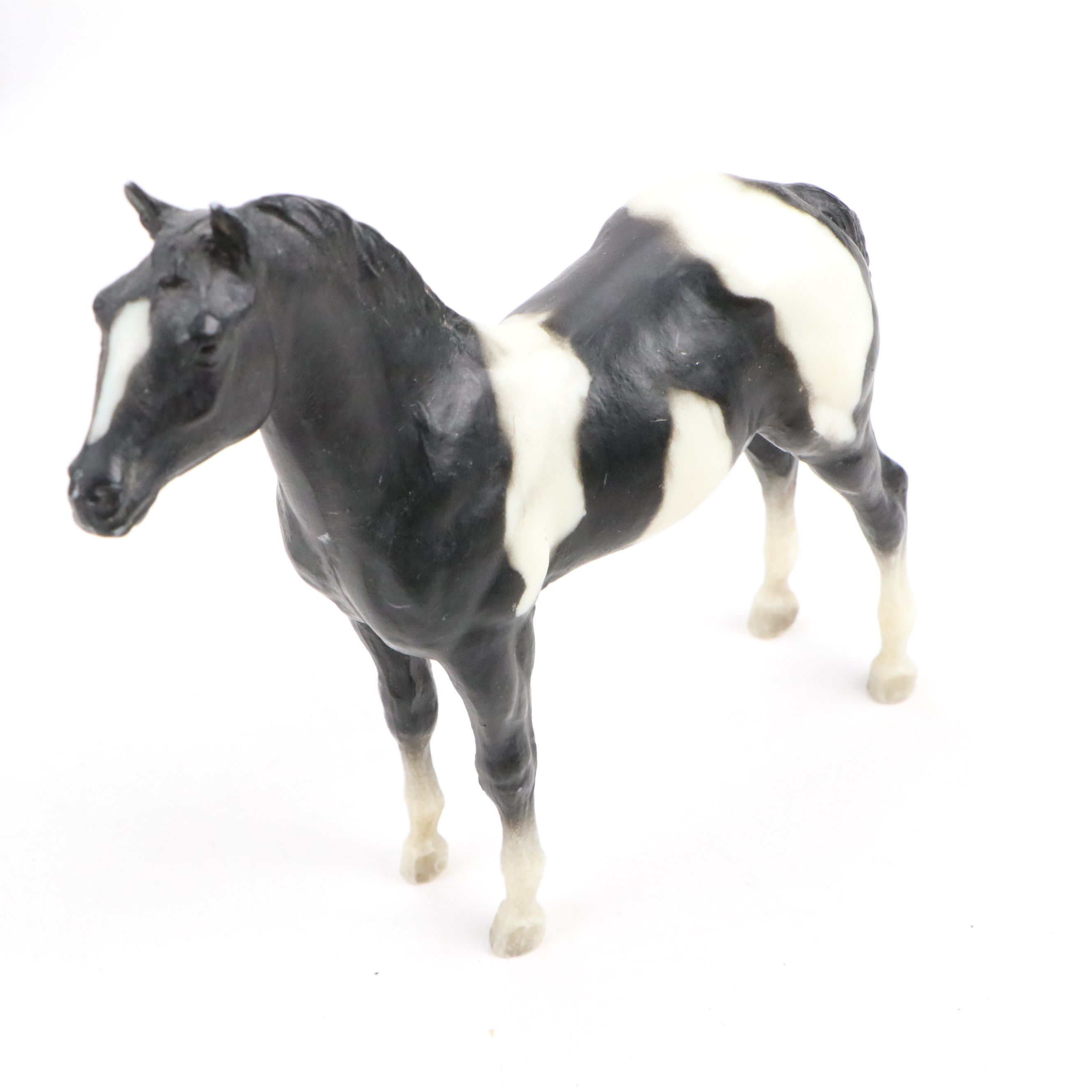 Ertl "Wrangler Wranch" Helicopter with Breyer Horses with More Toys and Banks