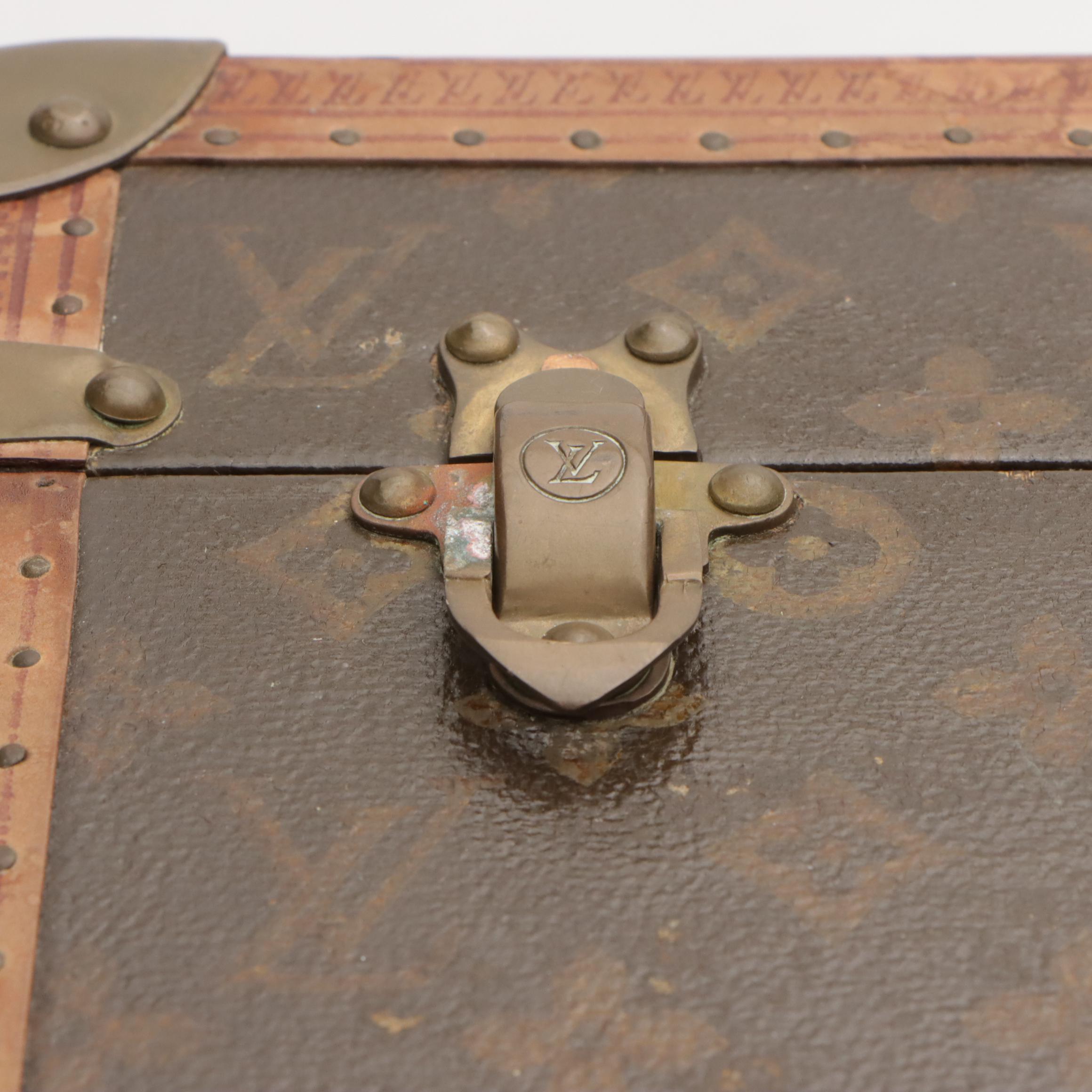 Louis Vuitton Suitcase/Cabin Trunk in Monogram Canvas, Mid-20th Century