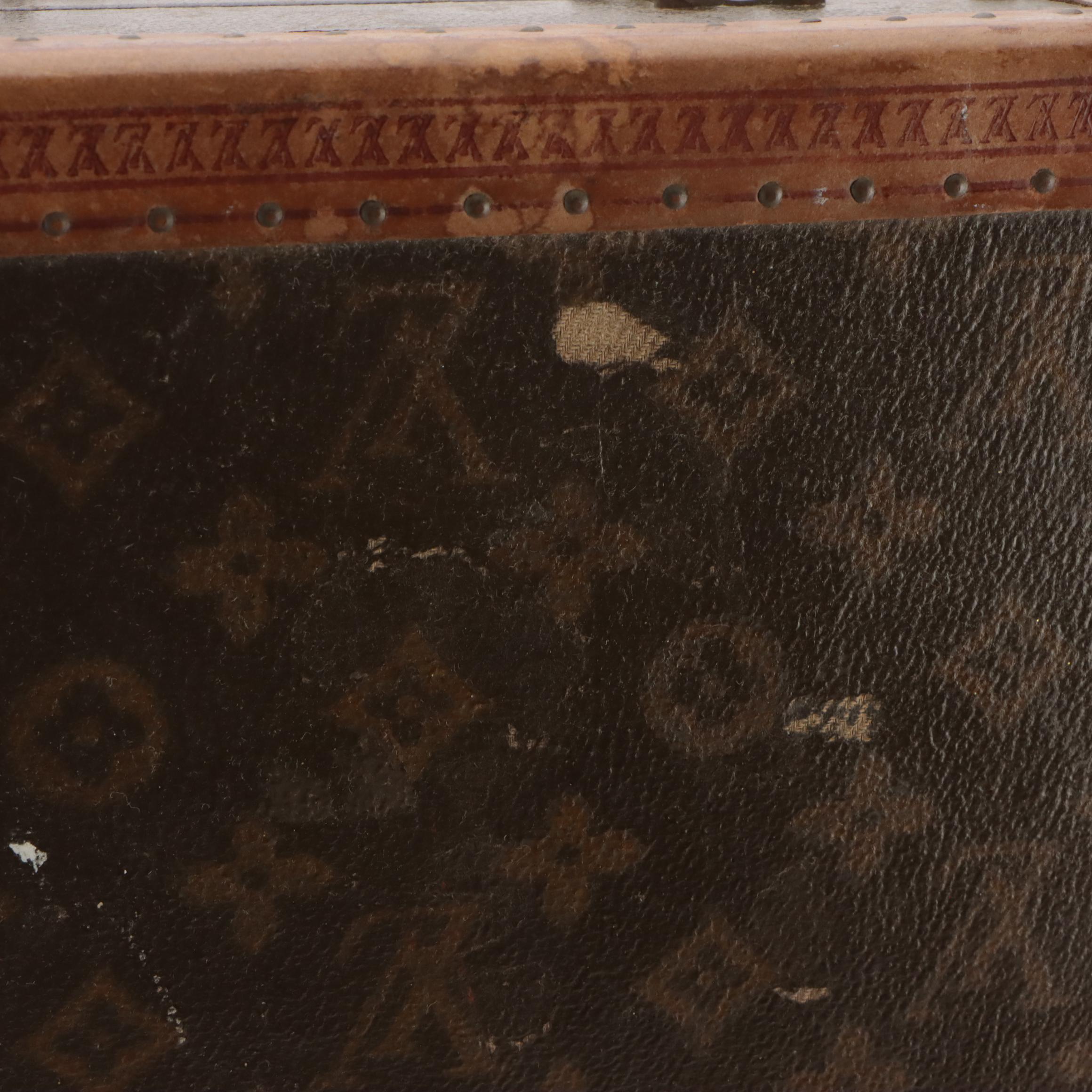 Louis Vuitton Suitcase/Cabin Trunk in Monogram Canvas, Mid-20th Century