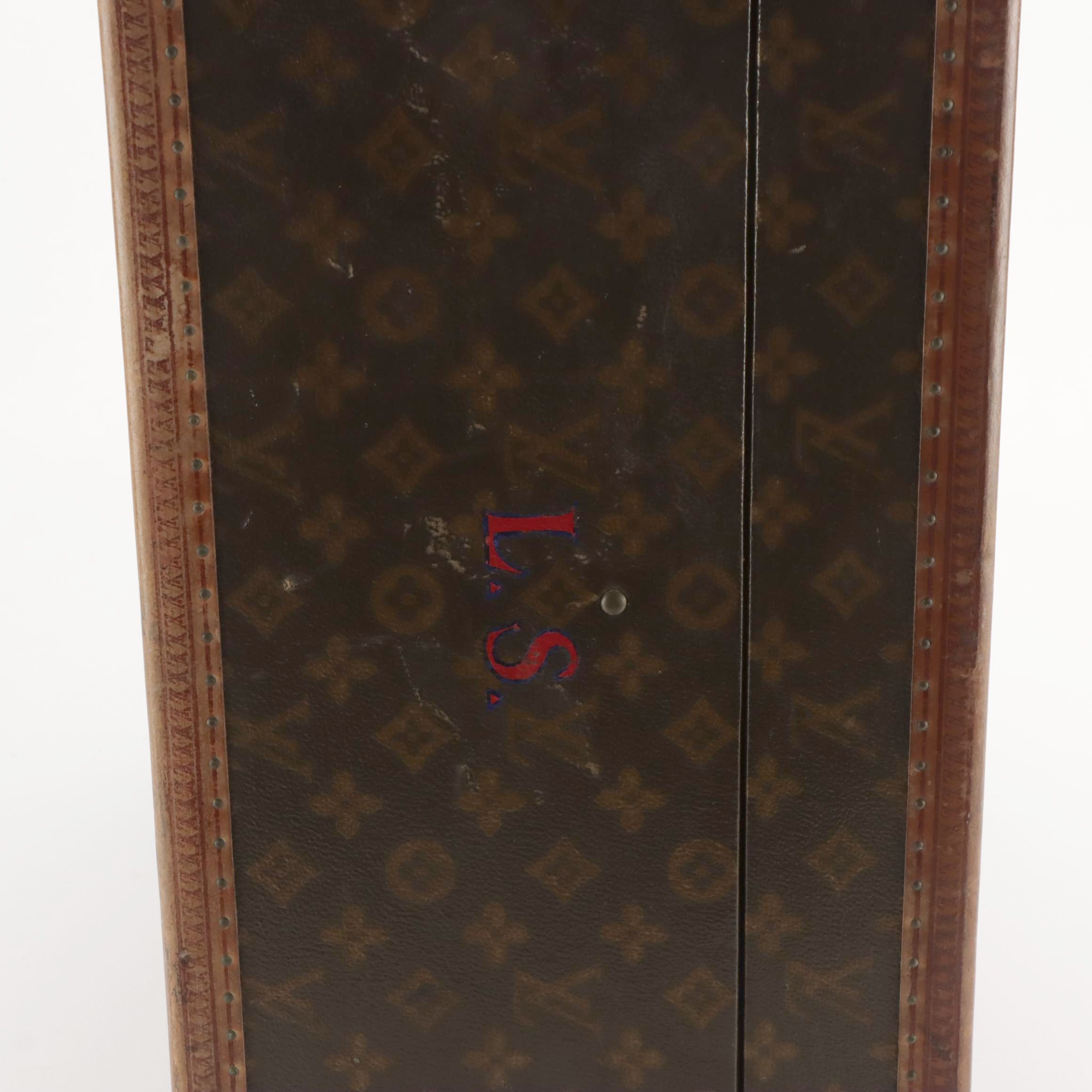 Louis Vuitton Suitcase/Cabin Trunk in Monogram Canvas, Mid-20th Century