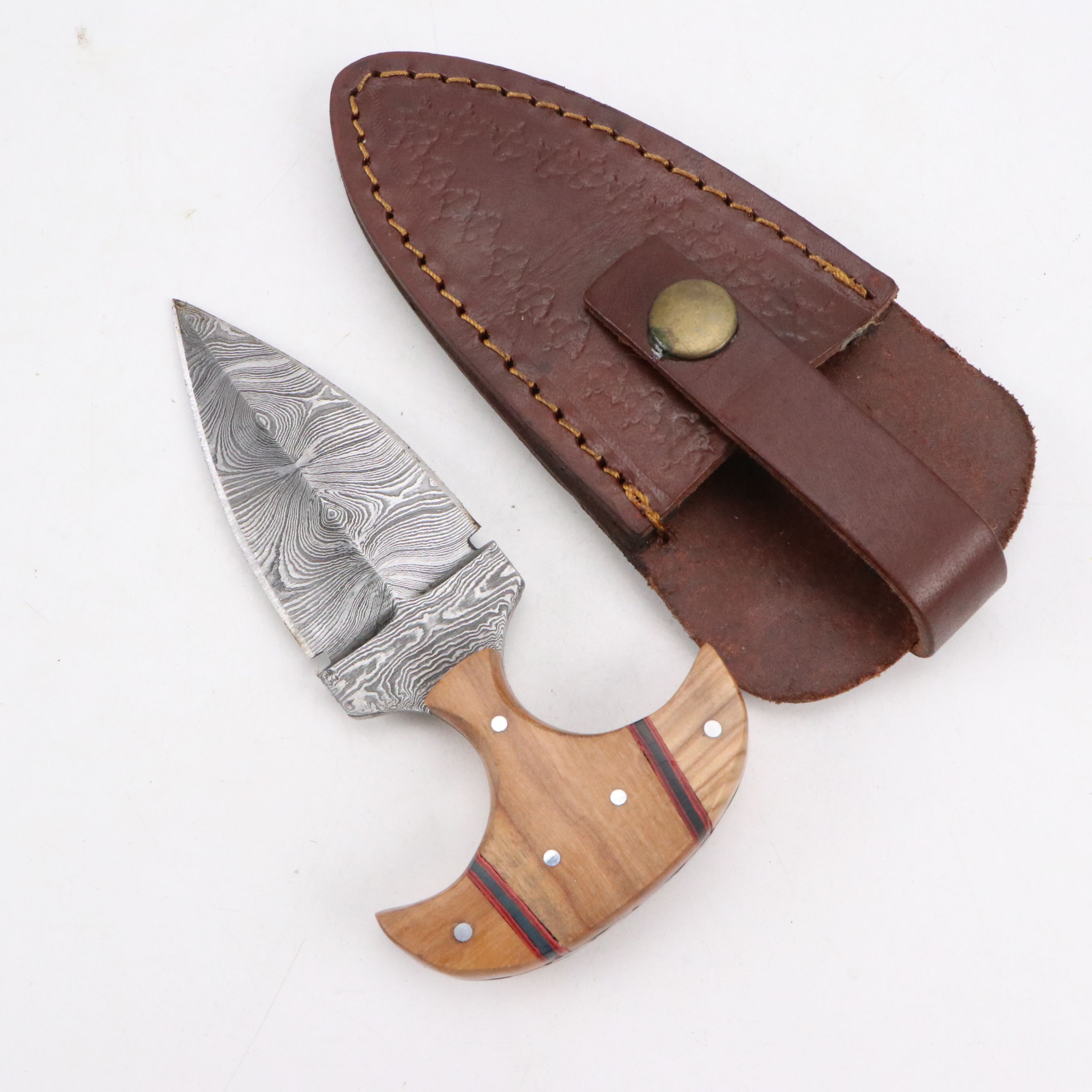 Damascus Steel Hunting Knives and Tantō Blade