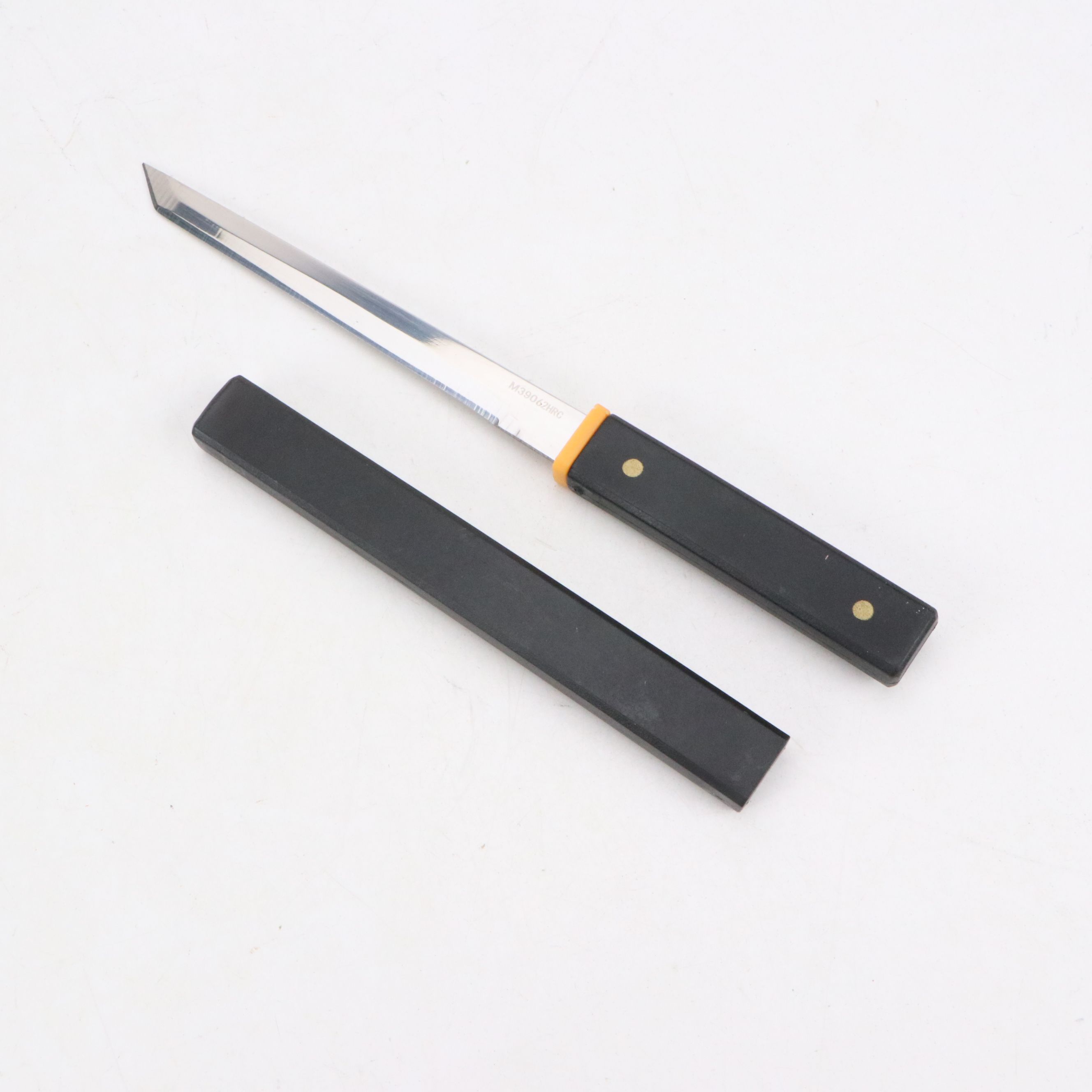 Damascus Steel Hunting Knives, Tantō Blade and Scabbard