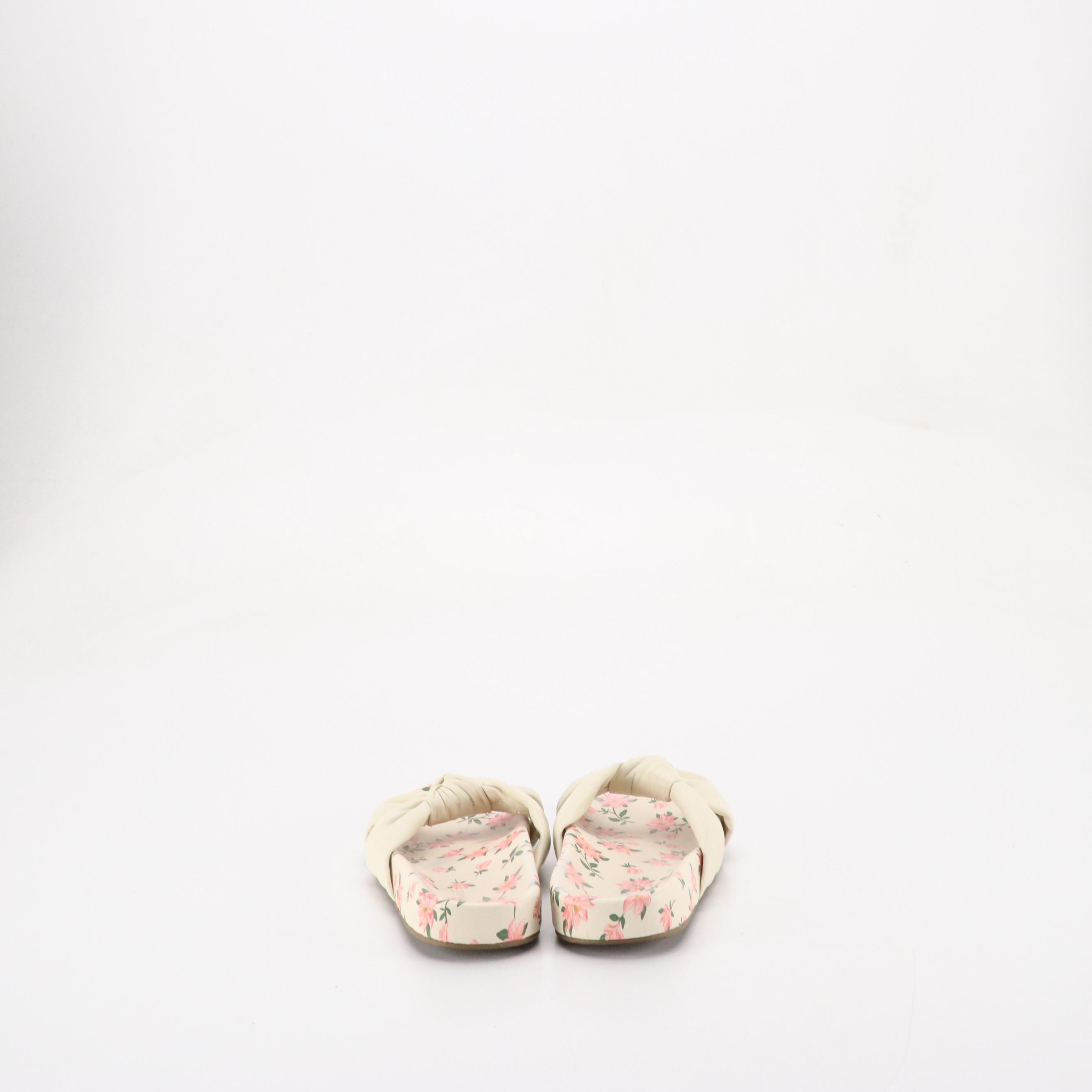 Karl Lagerfeld Belinda Jeweled Sandals, MIA Cimone Puff Slides & More With Boxes