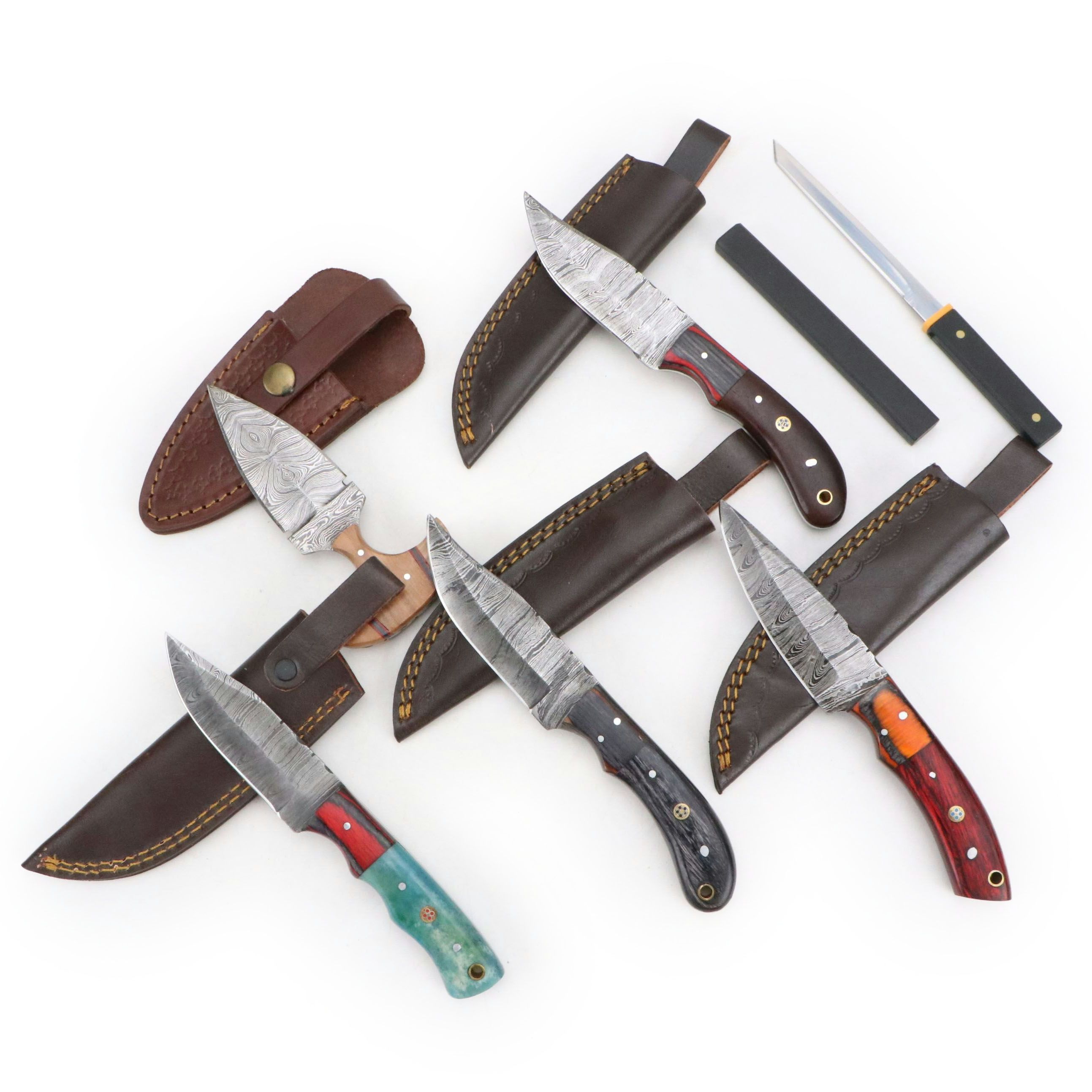 Damascus Steel Hunting Knives and Tantō Blade