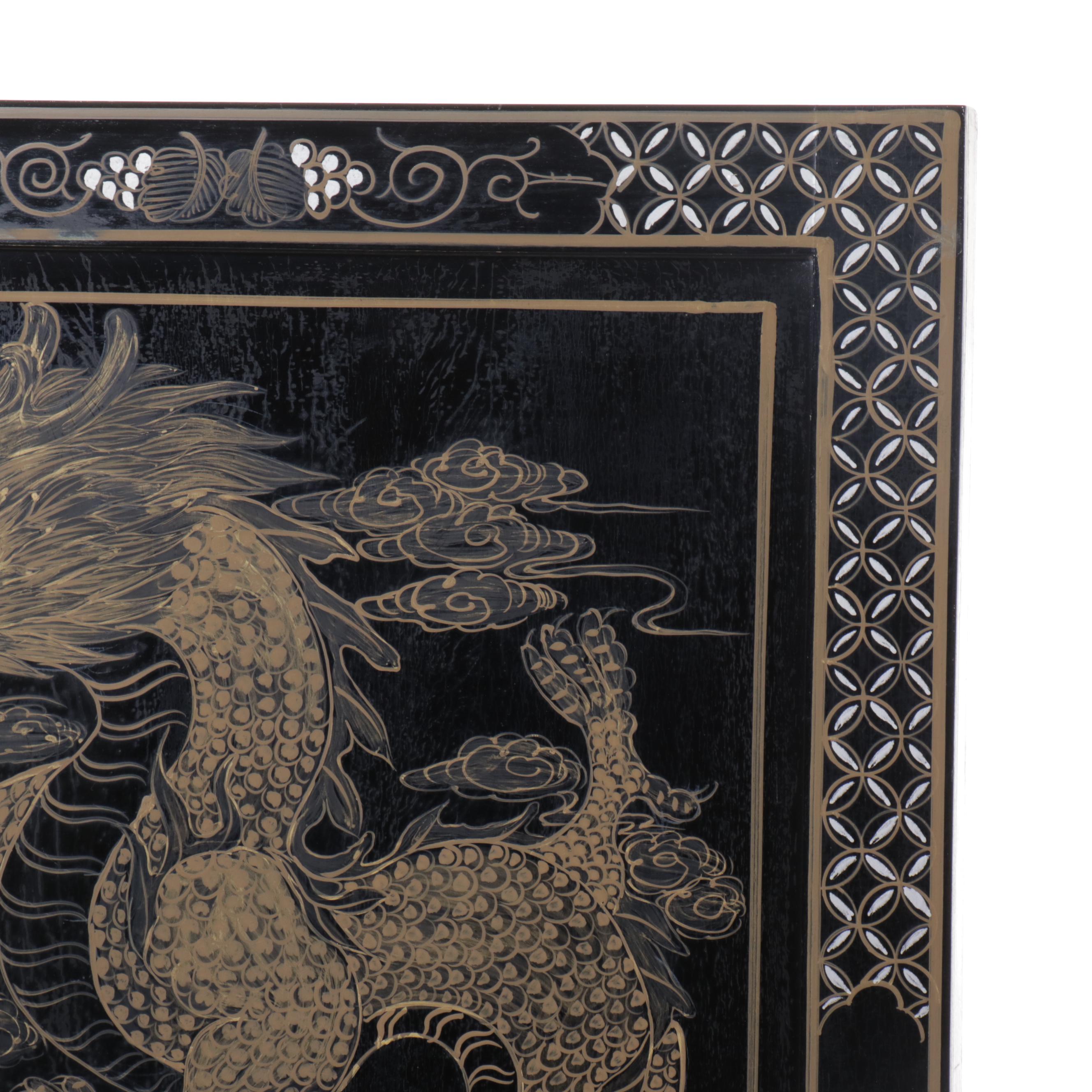 Chinese Hand-Decorated Lacquered Wood Four-Panel Room Screen