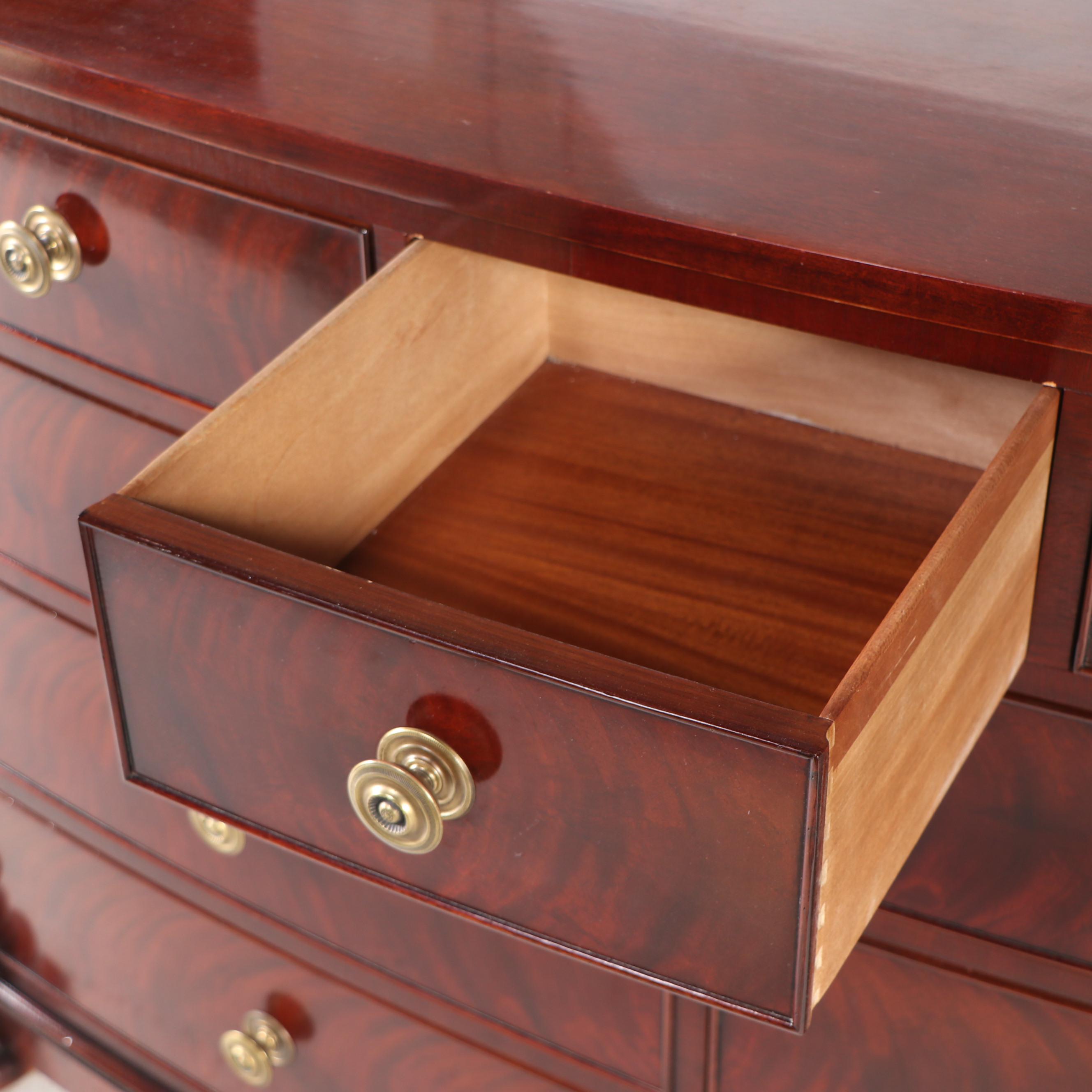 Henredon Mahogany Chest of Drawers