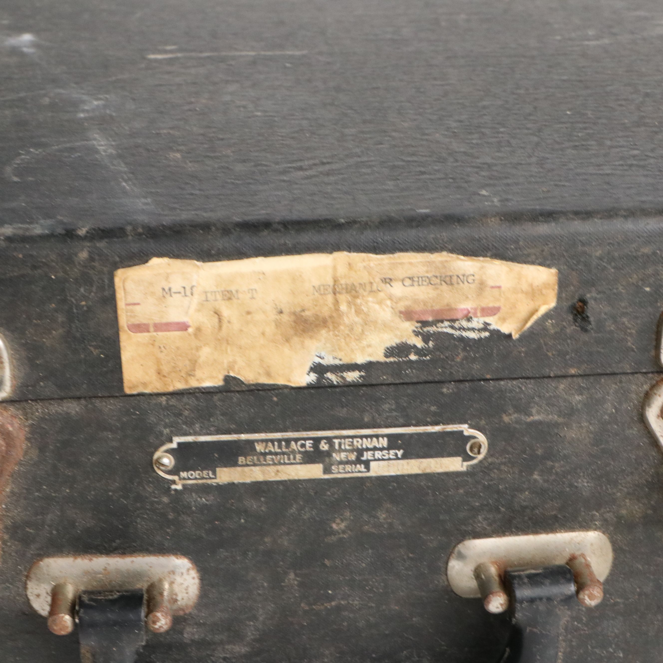 Wallace & Tiernan Master Air Gauge in Portable Case