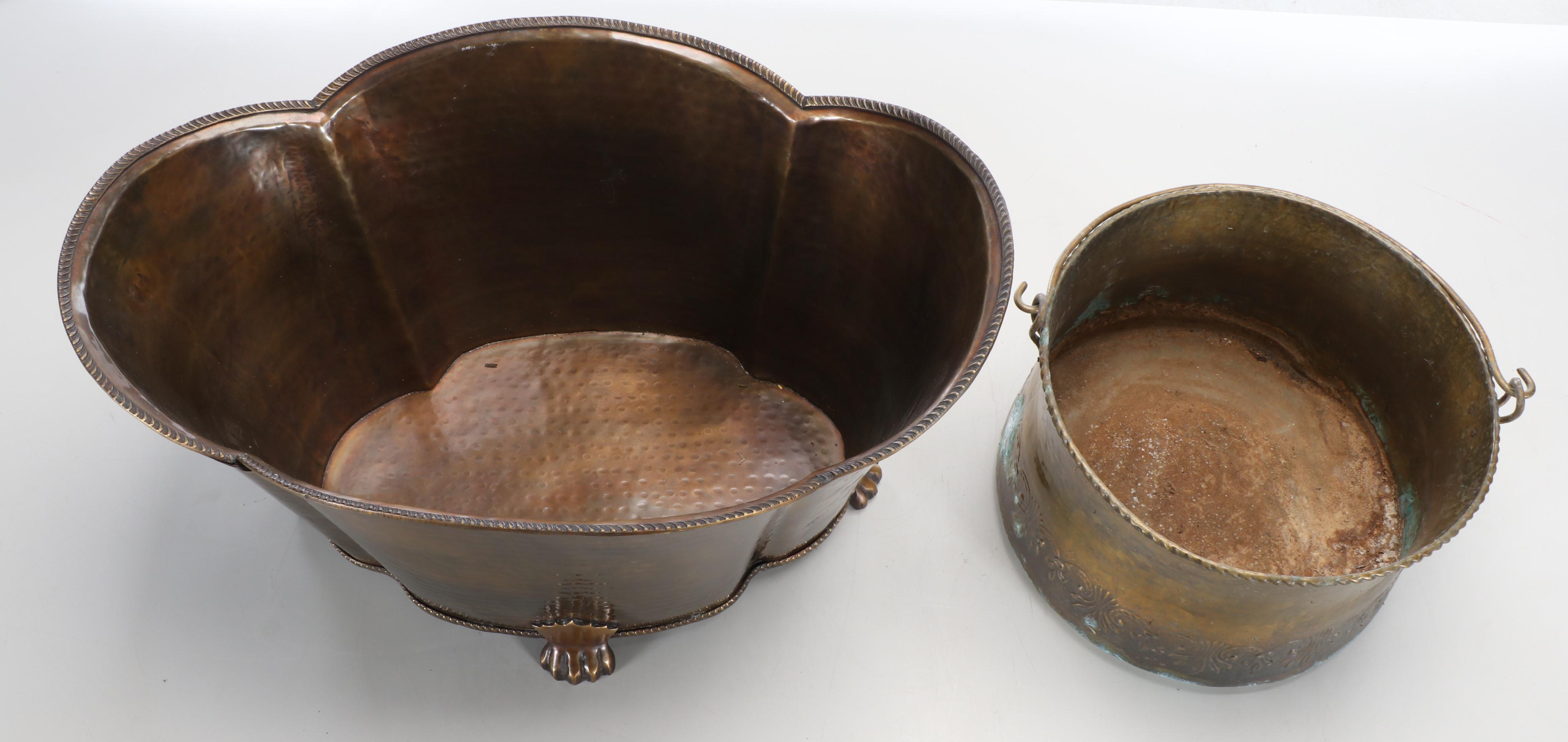 Decorative Crafts Footed Metal Planter with Handled Repoussé Metal Planter