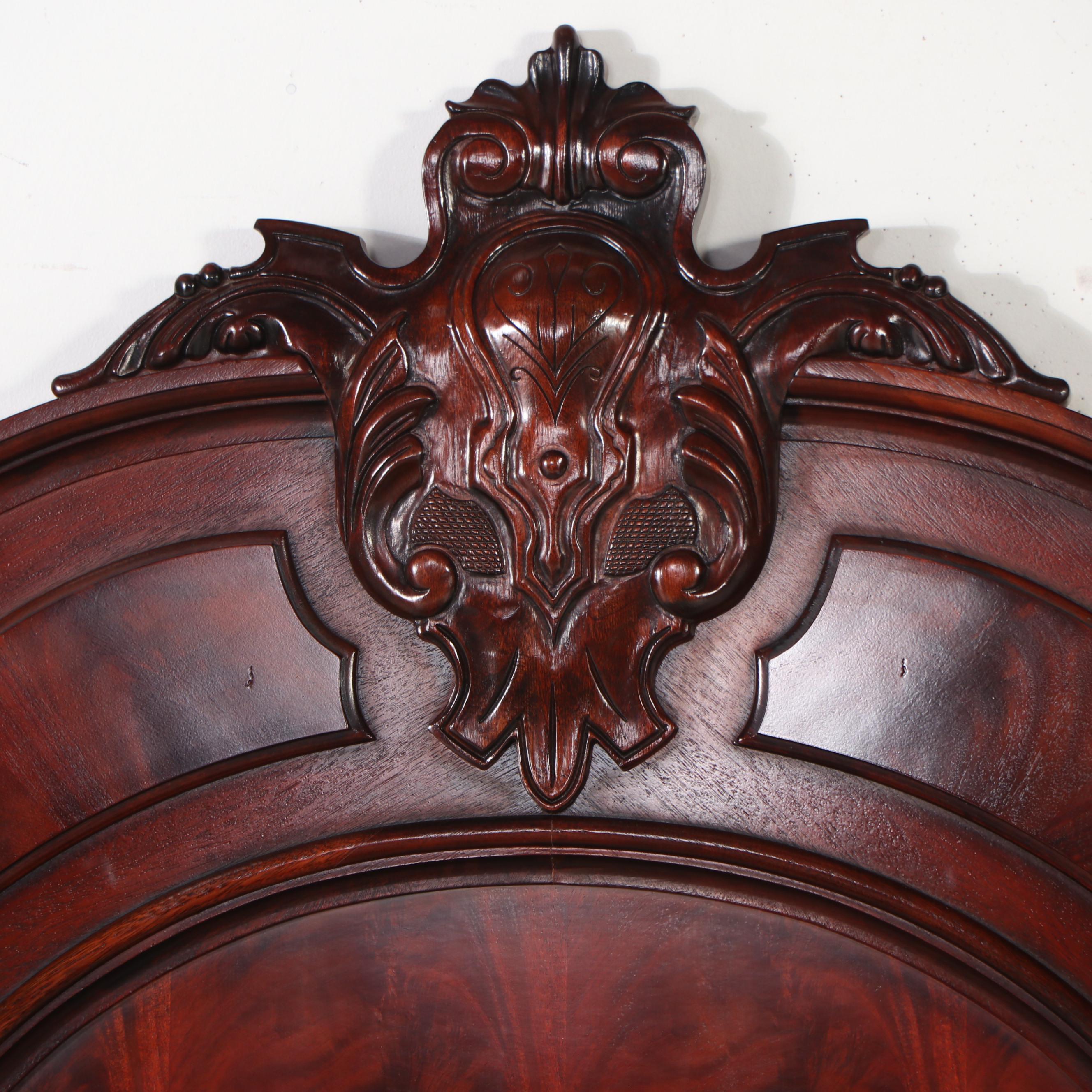 Henredon "Carlyle" Renaissance Revival Style Mahogany King Size Bed Frame