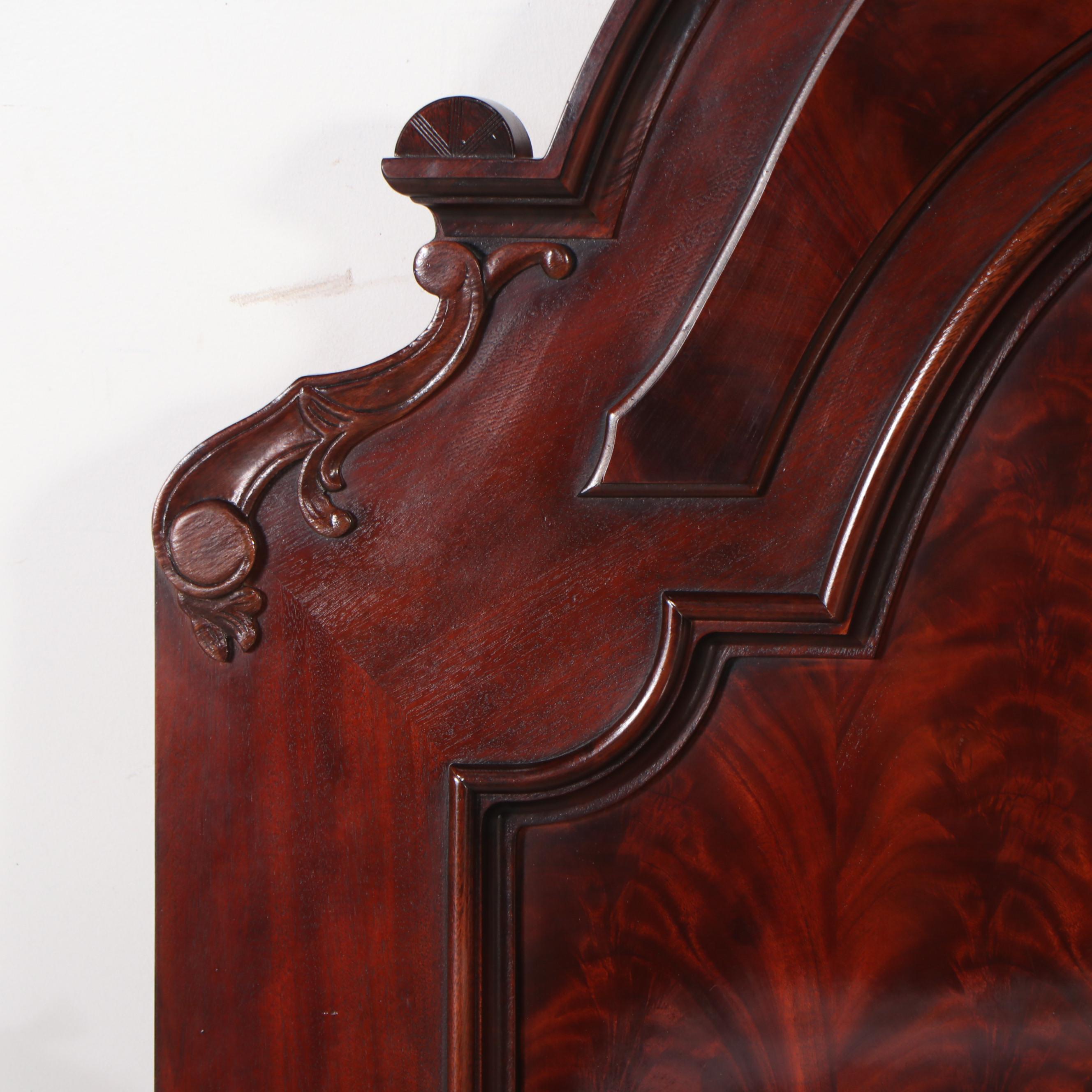 Henredon "Carlyle" Renaissance Revival Style Mahogany King Size Bed Frame