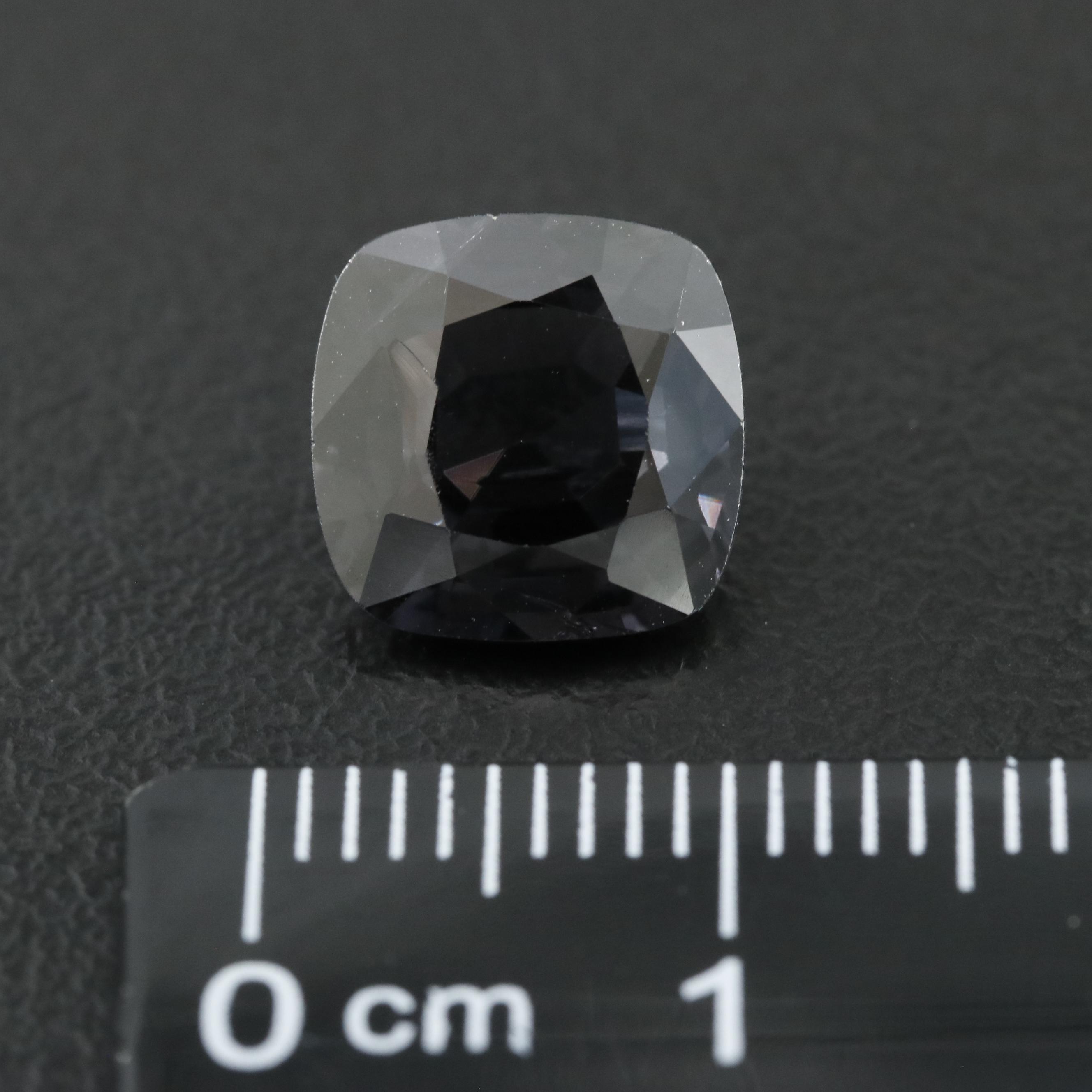 Loose 4.01 CT Spinel