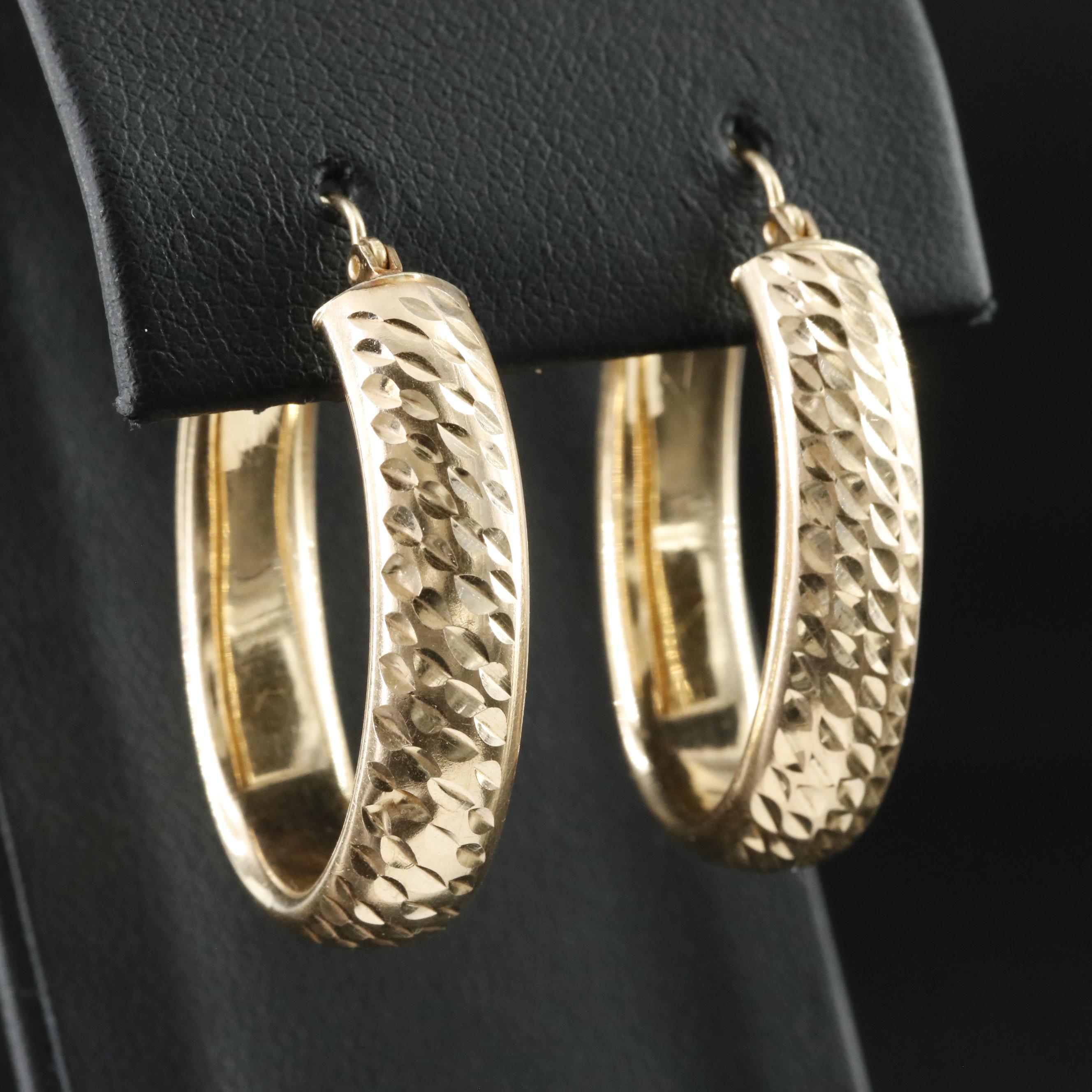 14K Diamond-Cut Style Oval Hoops