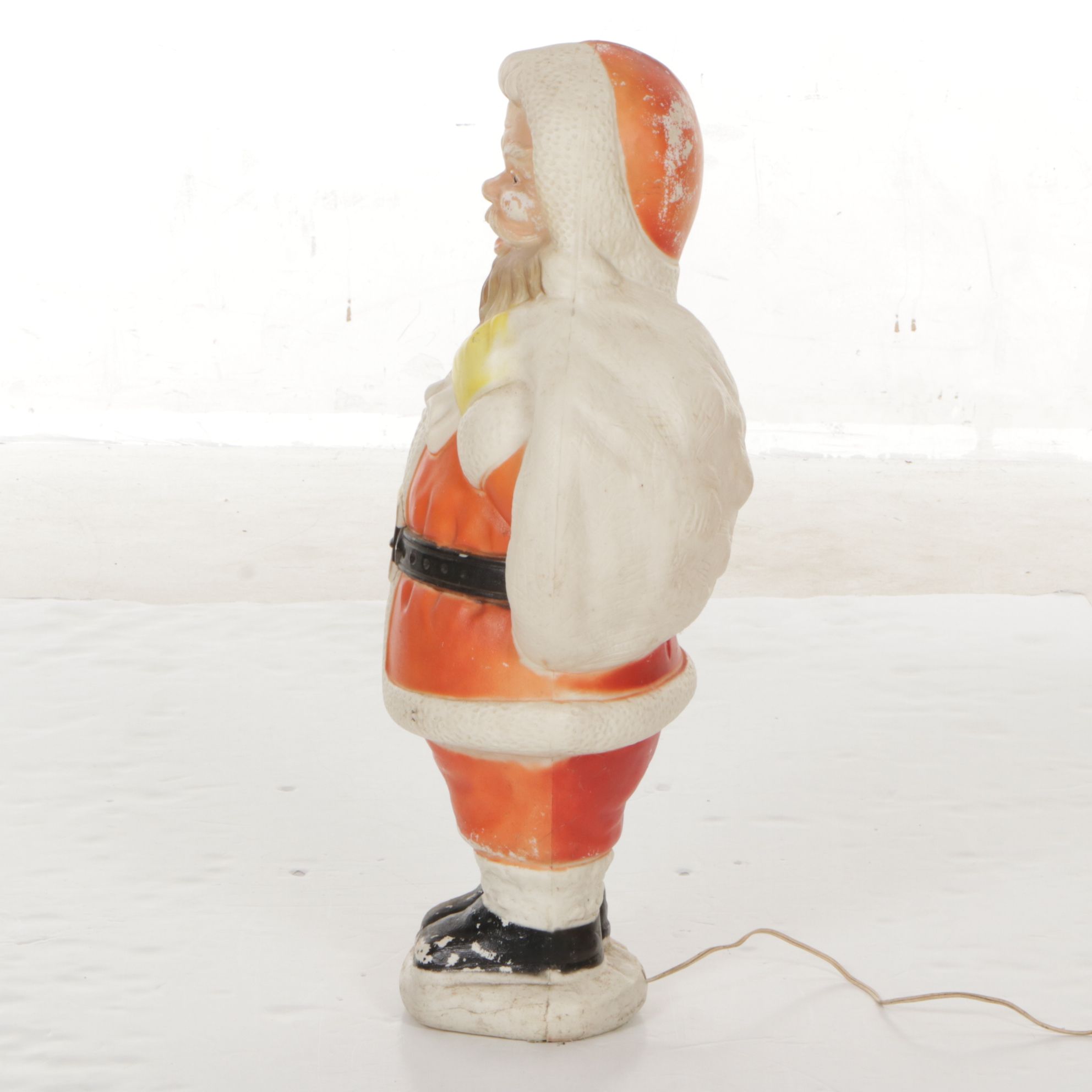 Poloron Lighted Blow Mold Santa Holding Gifts