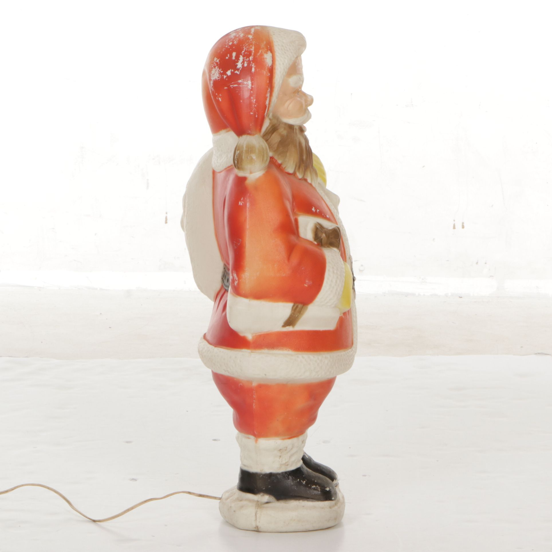 Poloron Lighted Blow Mold Santa Holding Gifts