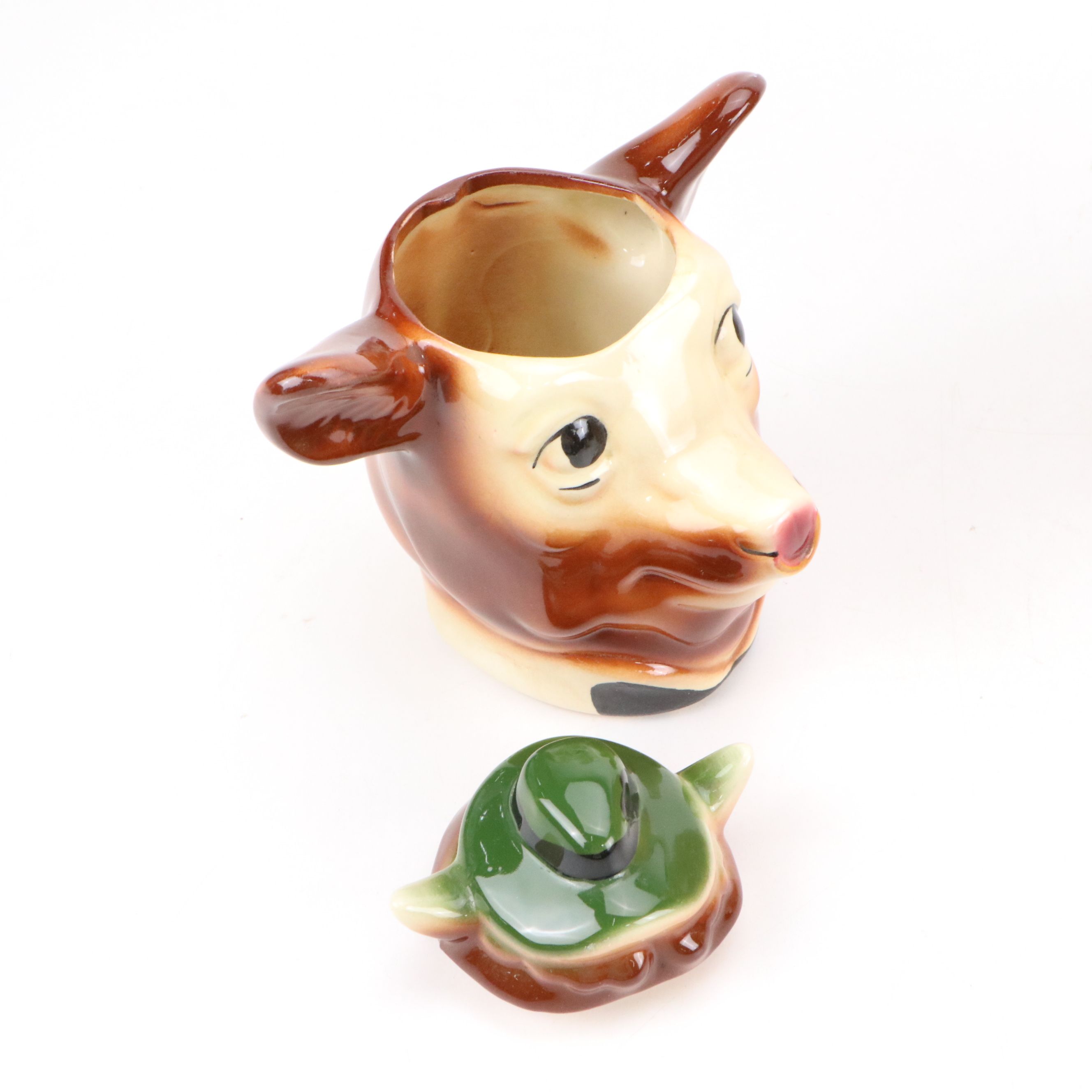 Borden "Elsie the Cow" Ceramic Cookie Jar with Mugs and More Collectibles