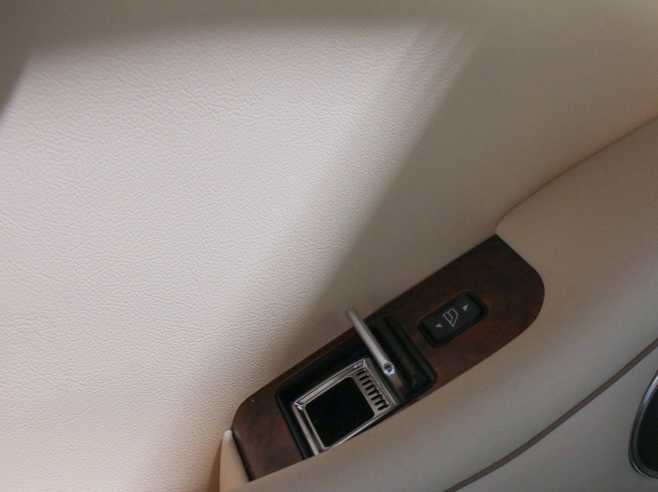 1996 Jaguar XJ Vanden Plas