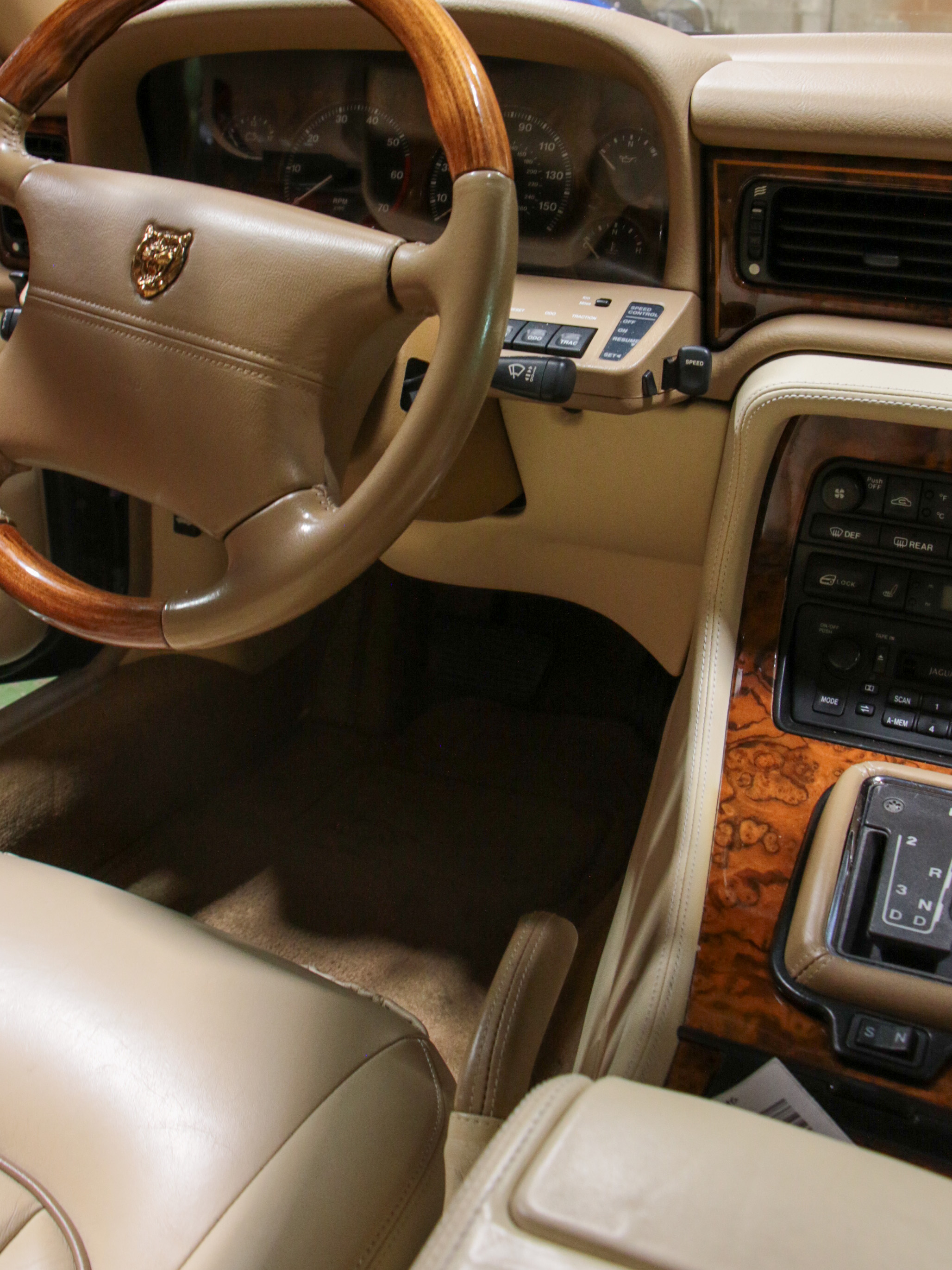 1996 Jaguar XJ Vanden Plas