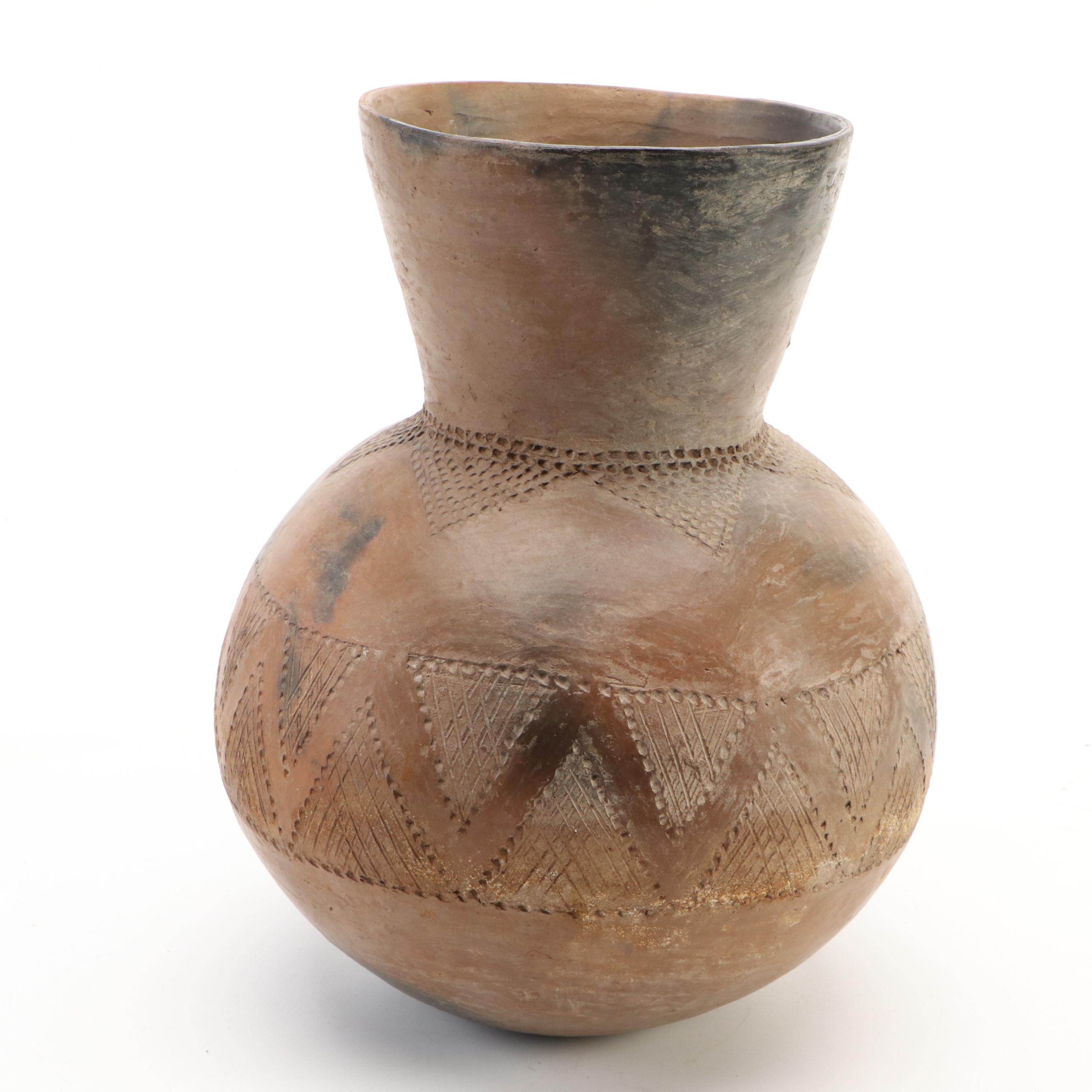 Zulu Ukhamba Black Clay Drinking Cup and Uphiso Fermenting Pot