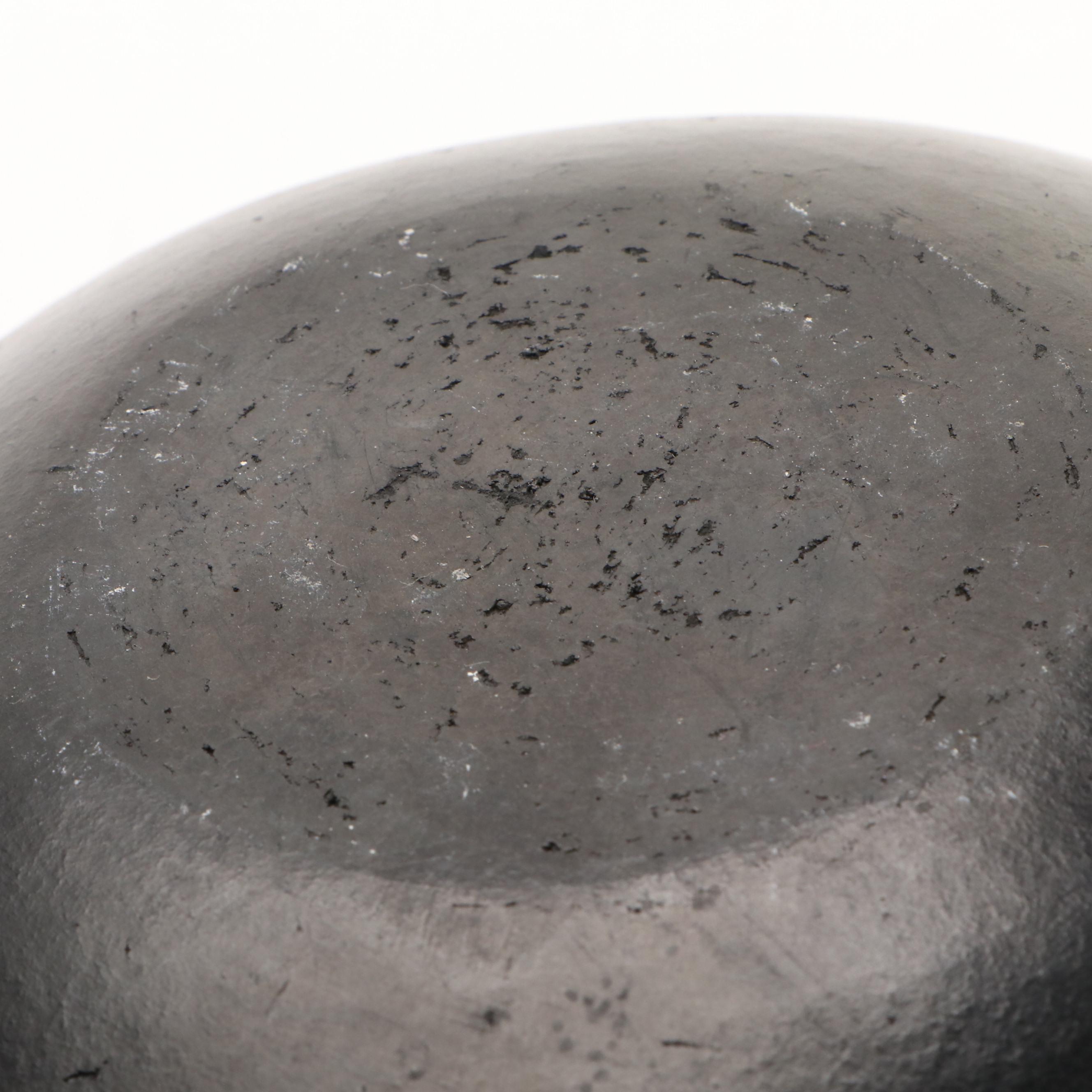 Zulu Ukhamba Black Clay Drinking Cup and Uphiso Fermenting Pot