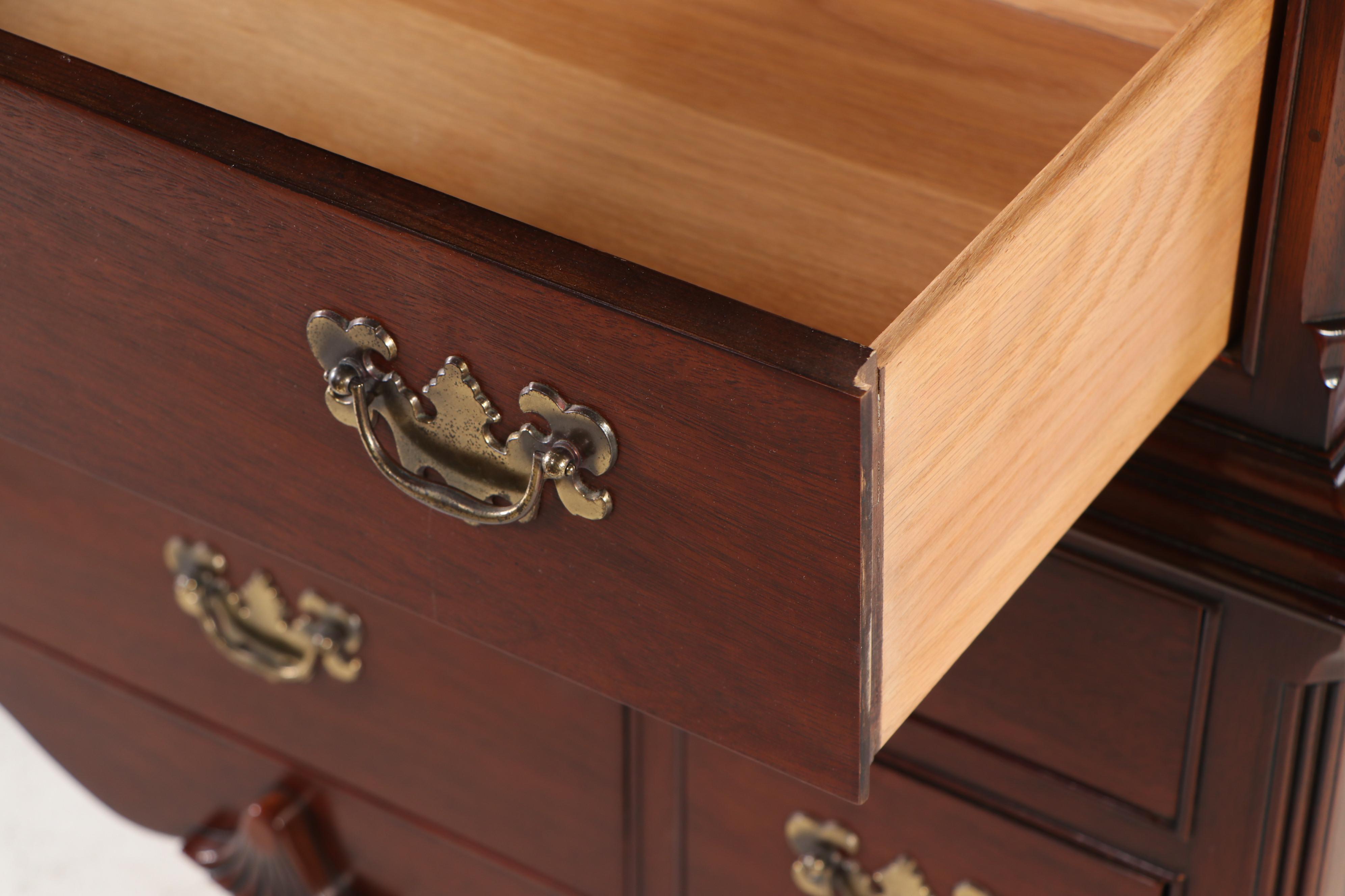 Henredon Queen Anne Style Mahogany Highboy