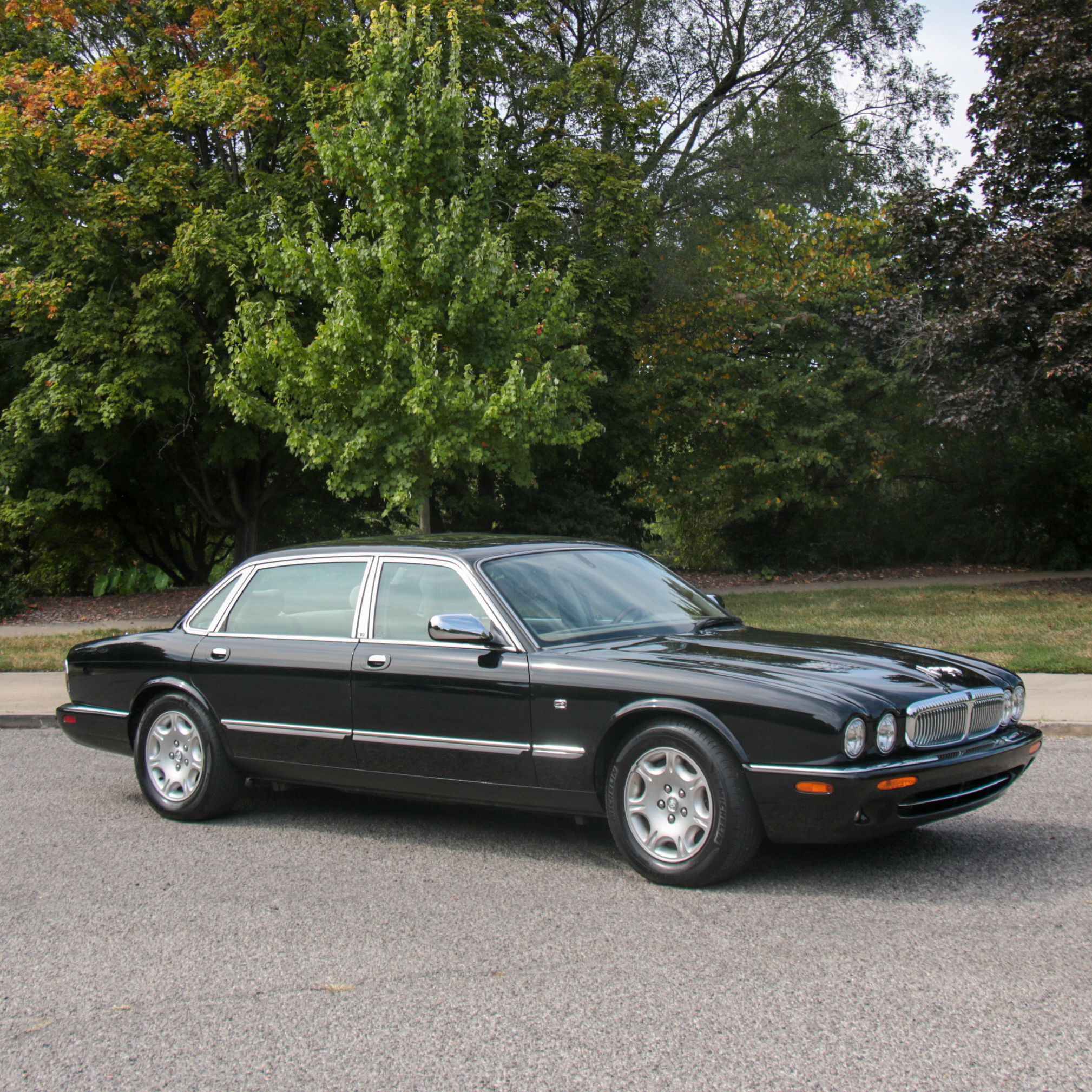 2003 Jaguar XJ Vanden Plas