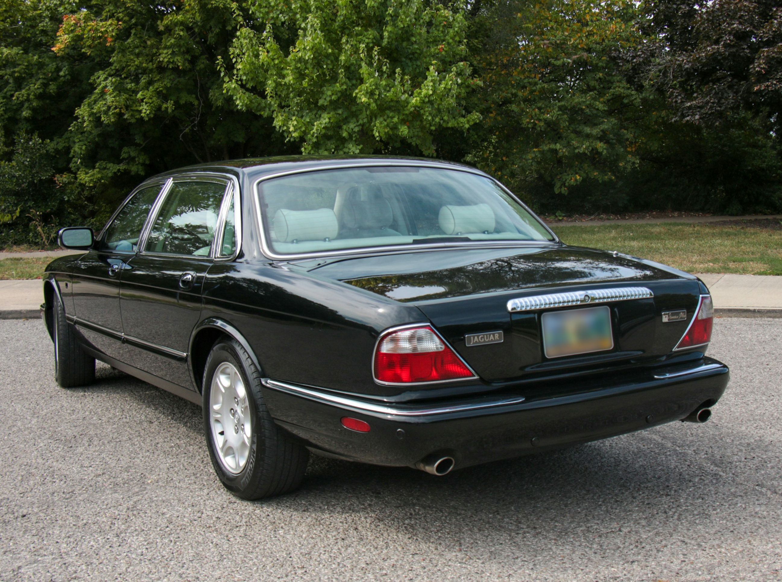 2003 Jaguar XJ Vanden Plas