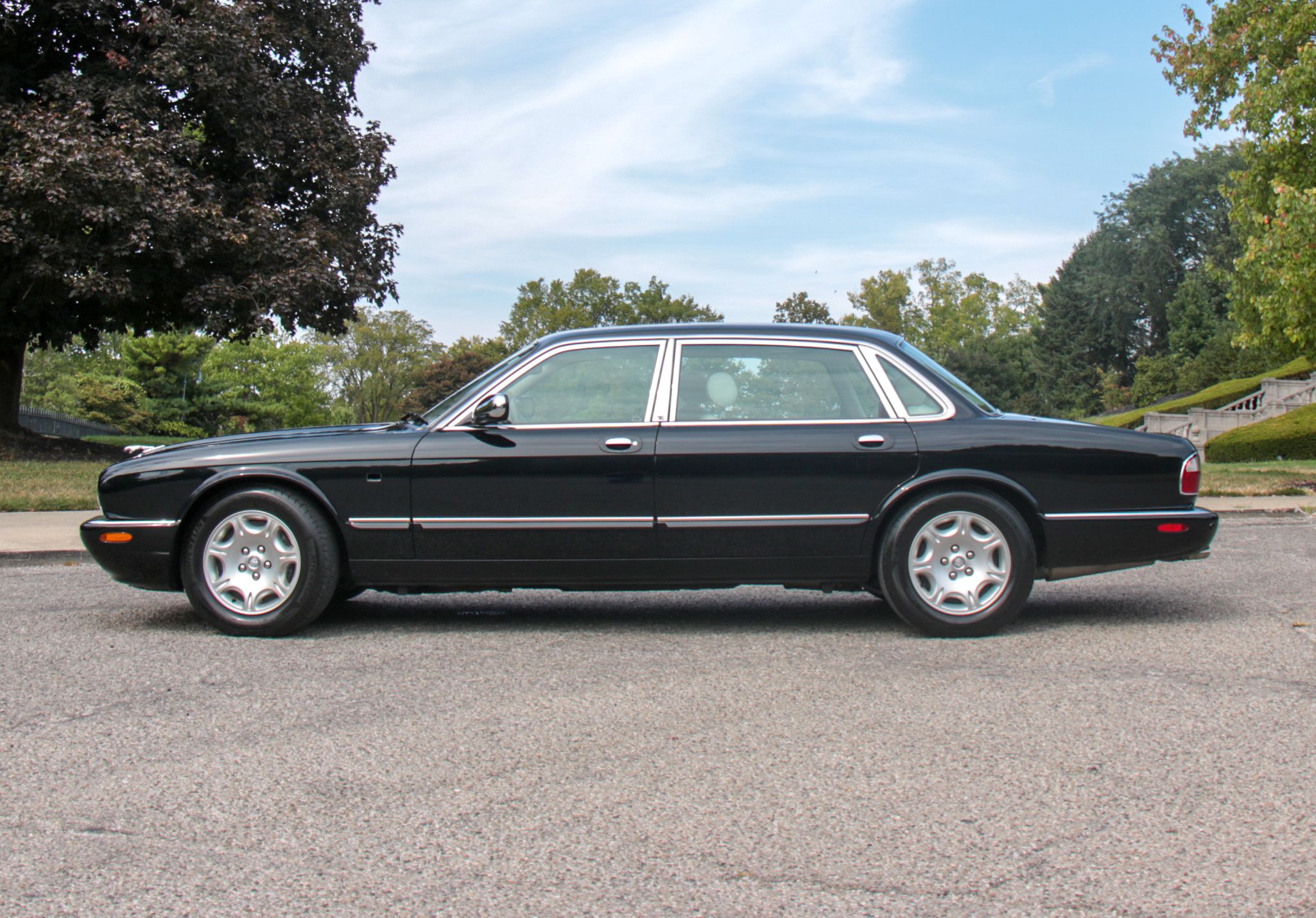 2003 Jaguar XJ Vanden Plas