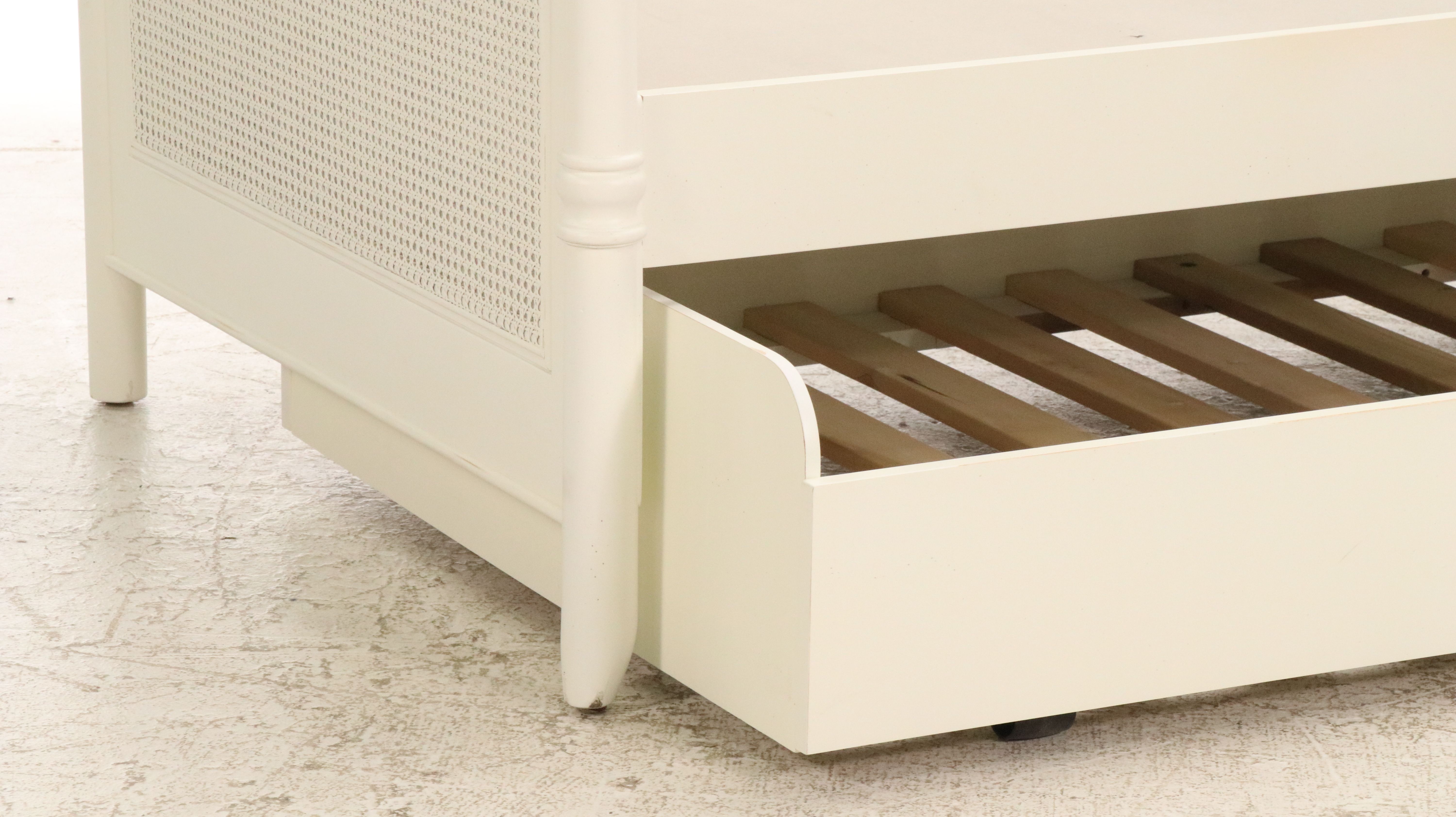 Stanley Furniture French Style Painted Wood and Cane Daybed