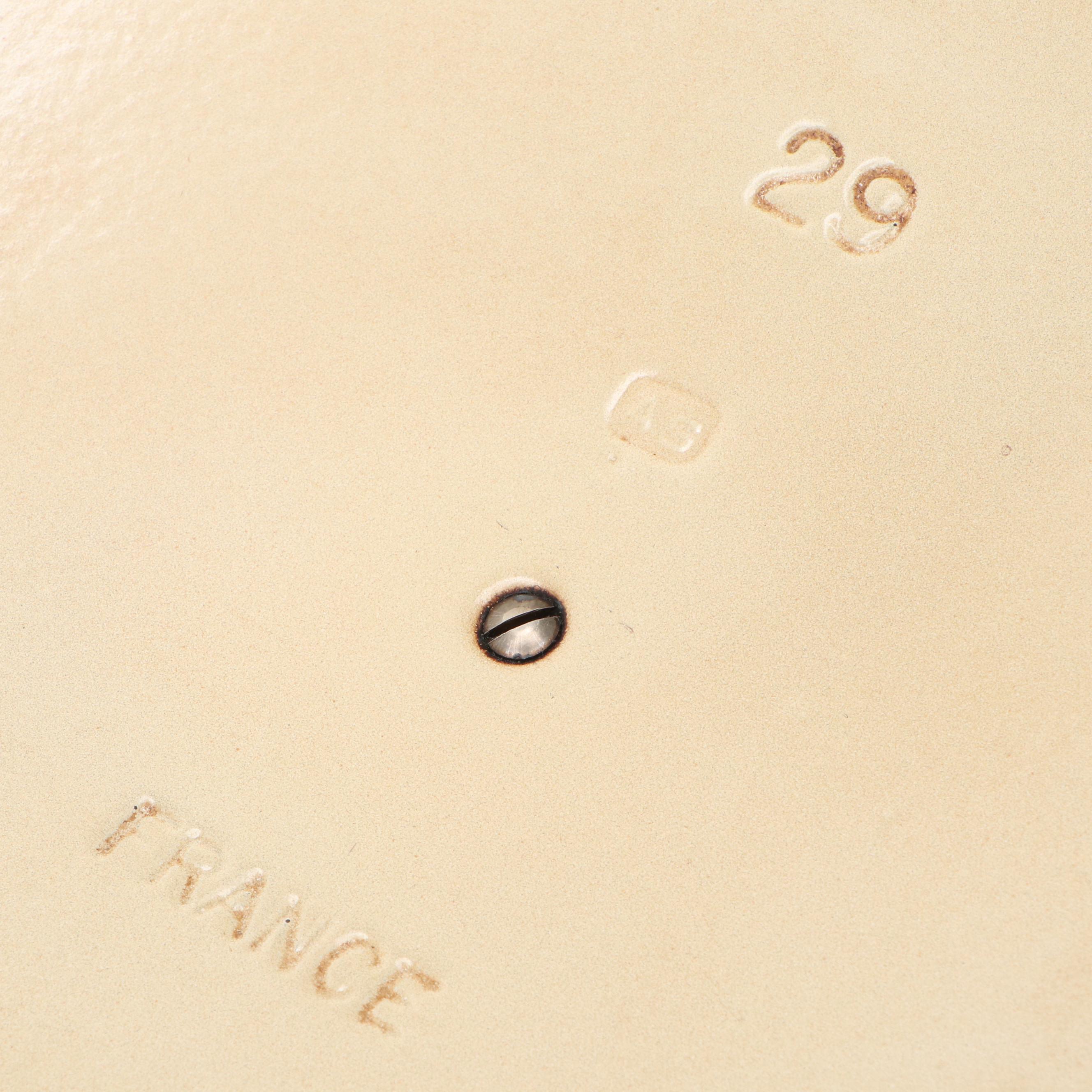 Le Creuset 4.7L Enameled Cast Iron Oval Dutch Oven