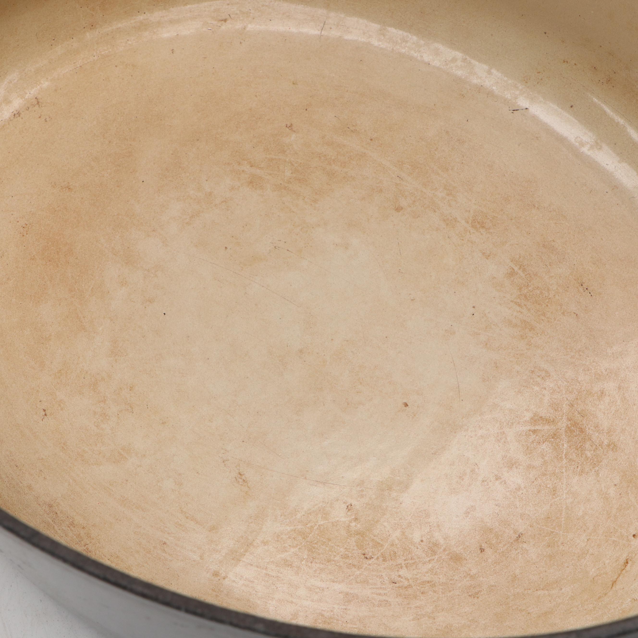 Le Creuset 4.7L Enameled Cast Iron Oval Dutch Oven