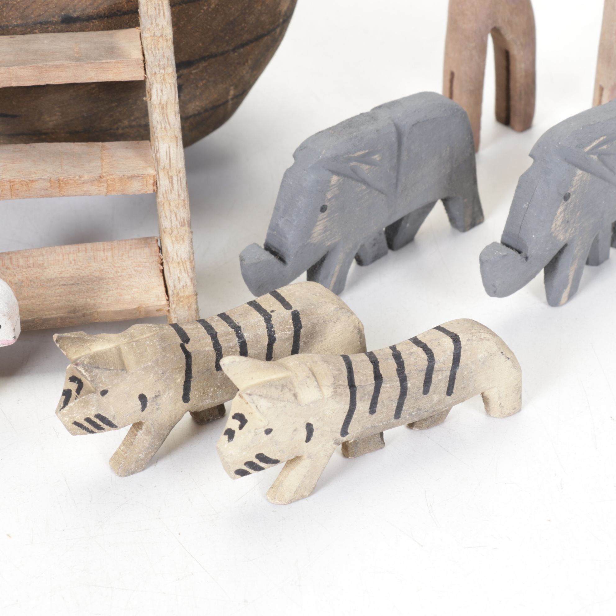 Midwest Creations Carved and Painted Wood Noah's Ark with Animal Figurines
