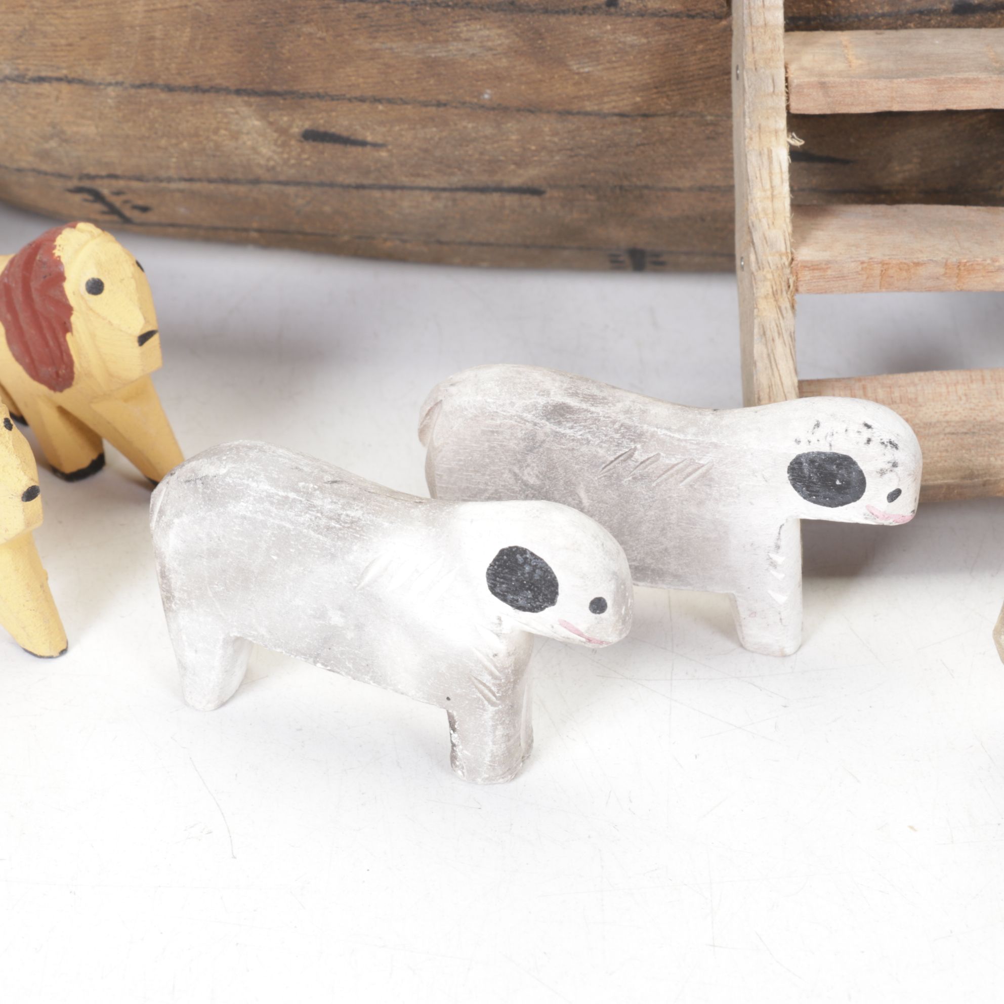 Midwest Creations Carved and Painted Wood Noah's Ark with Animal Figurines