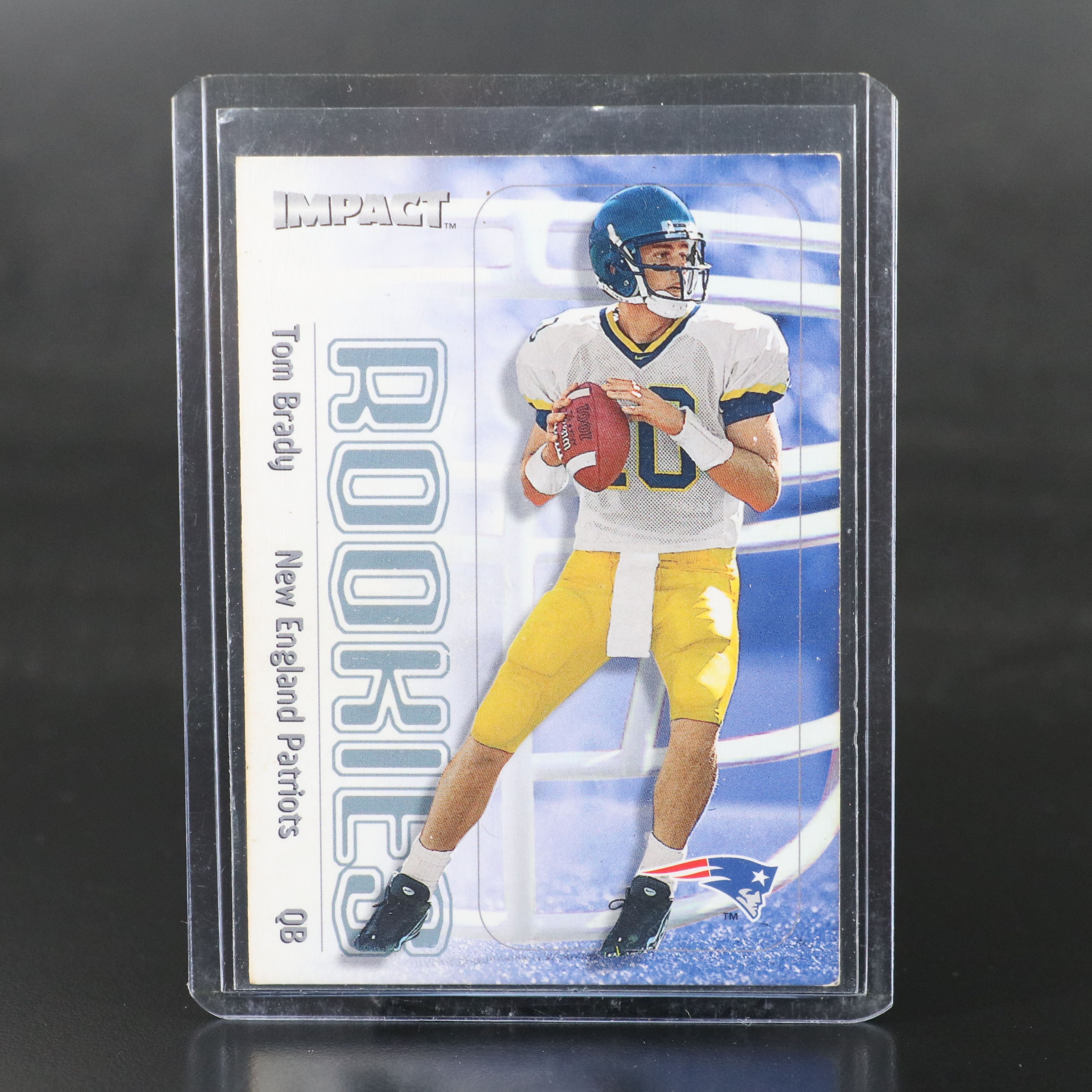 2000 Skybox Impact Tom Brady New England Patriots Rookie Football Card