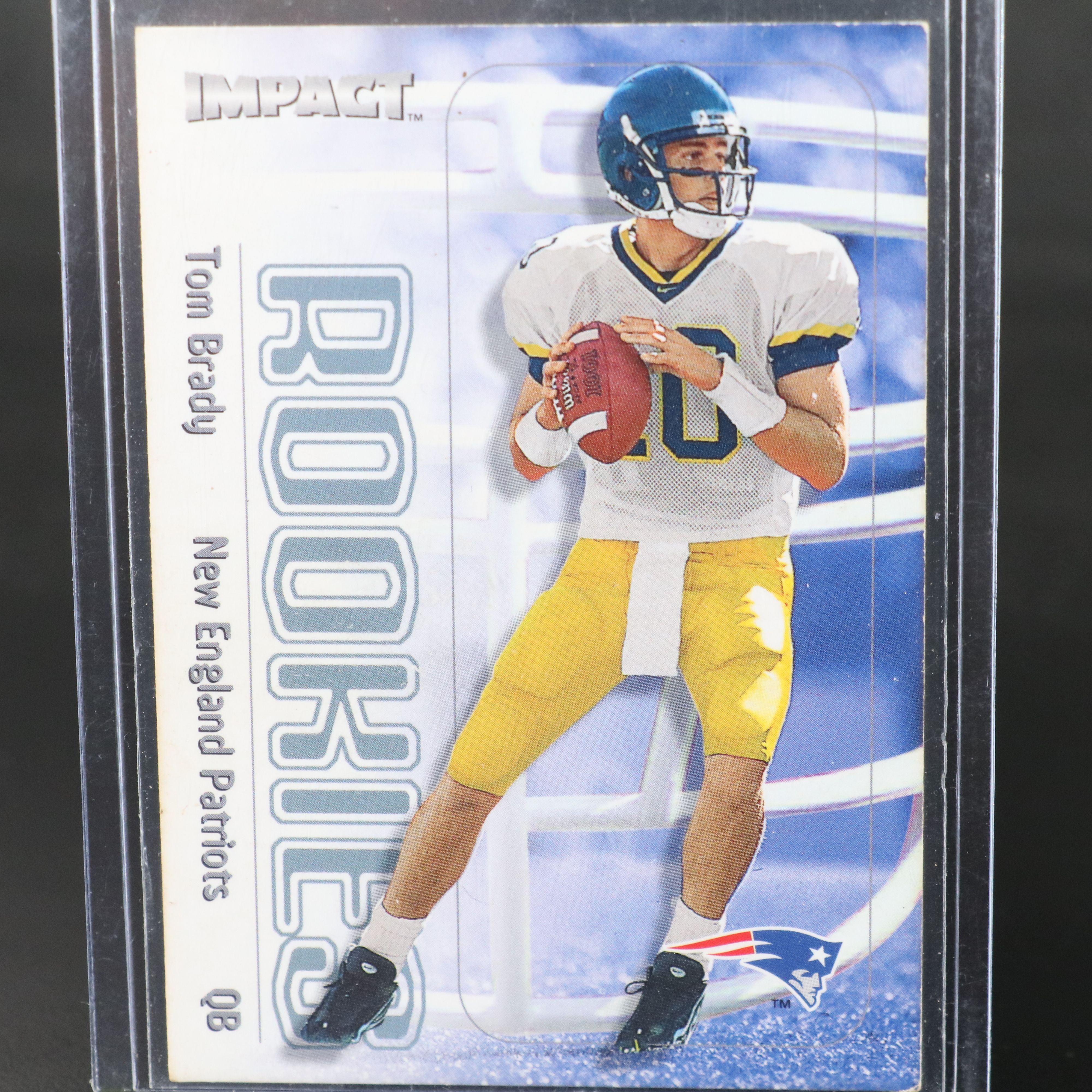 2000 Skybox Impact Tom Brady New England Patriots Rookie Football Card