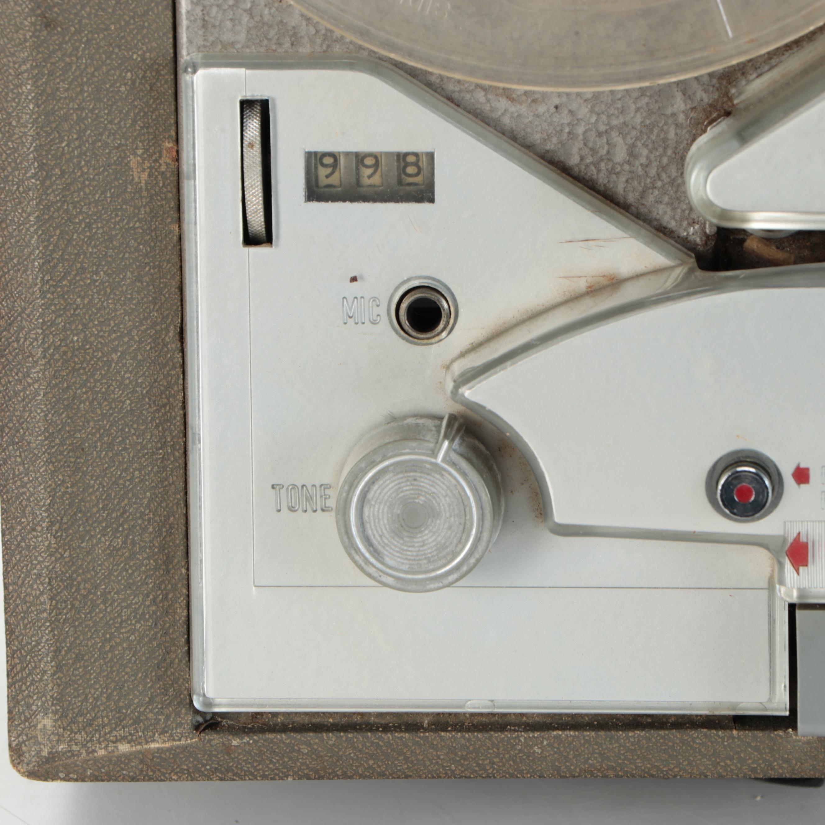 RCA Victor Reel-to-Reel Vintage Tape Recorder, Mid-20th C.